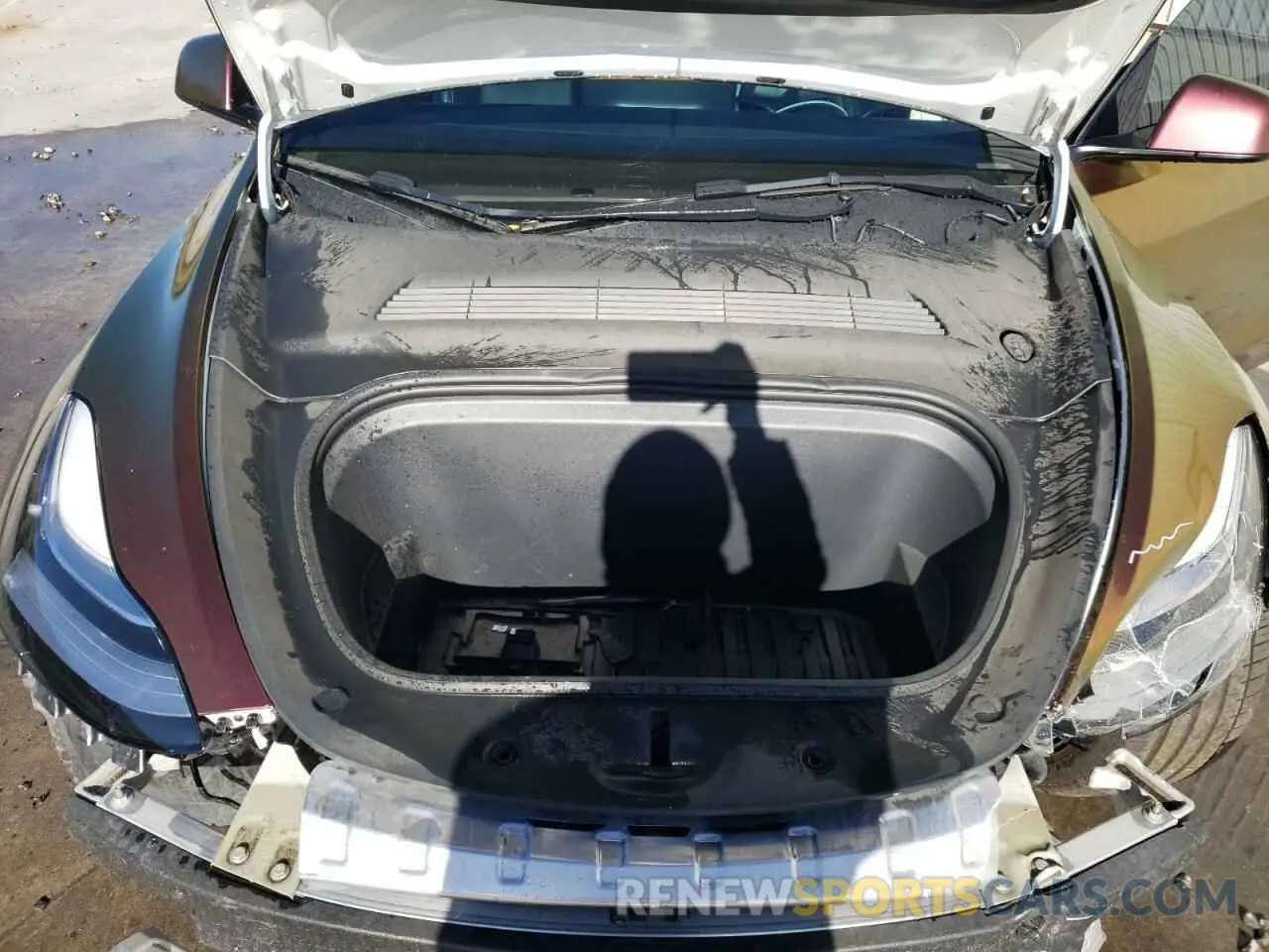 12 fotografías del automóvil dañado 5YJYGAEE3MF254821 TESLA MODEL Y 2021