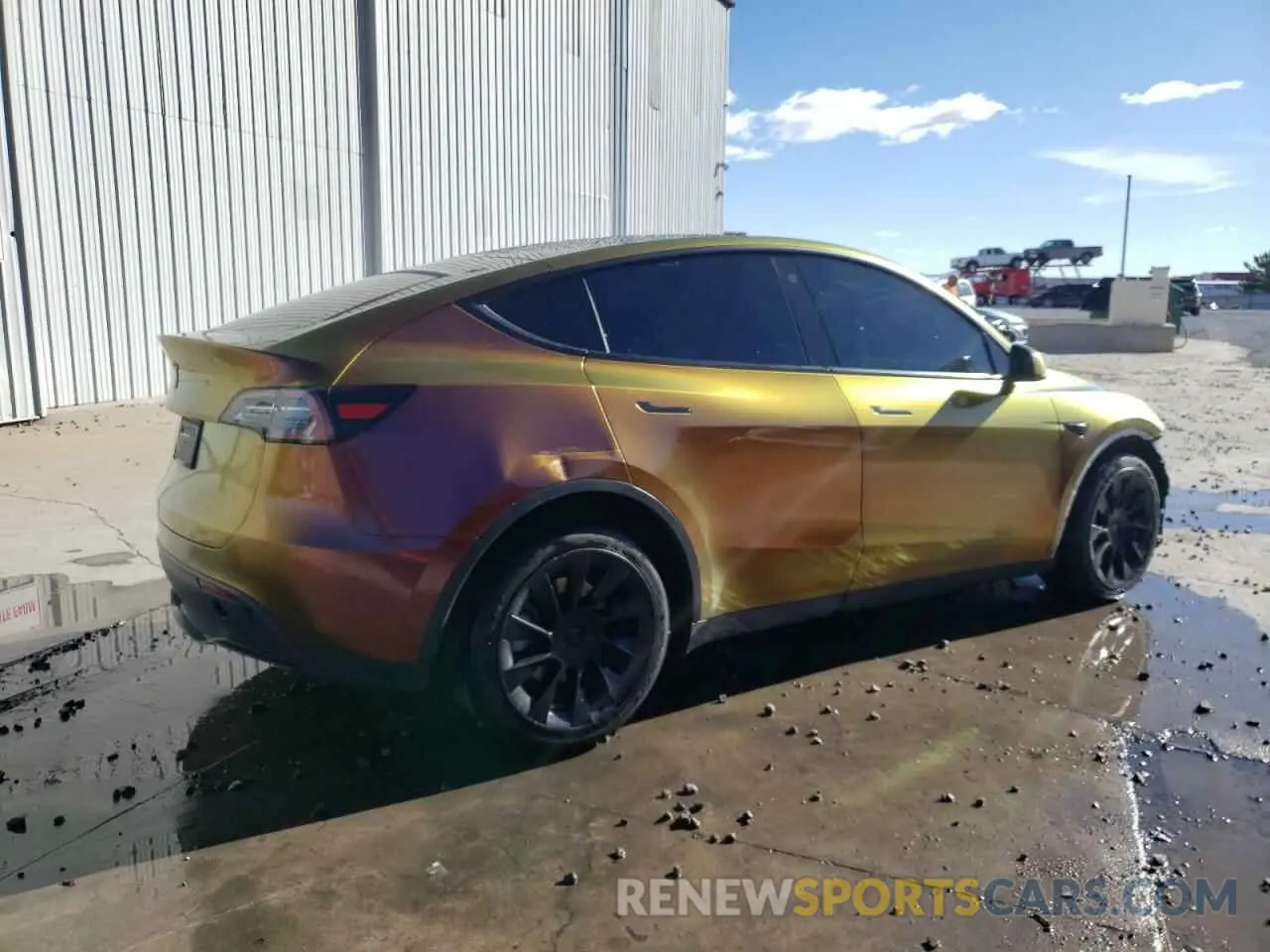 3 fotografías del automóvil dañado 5YJYGAEE3MF254821 TESLA MODEL Y 2021