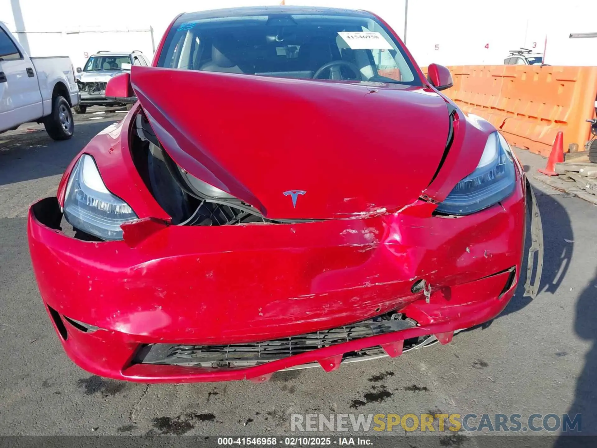 6 fotografías del automóvil dañado 5YJYGAEE4MF131335 TESLA MODEL Y 2021
