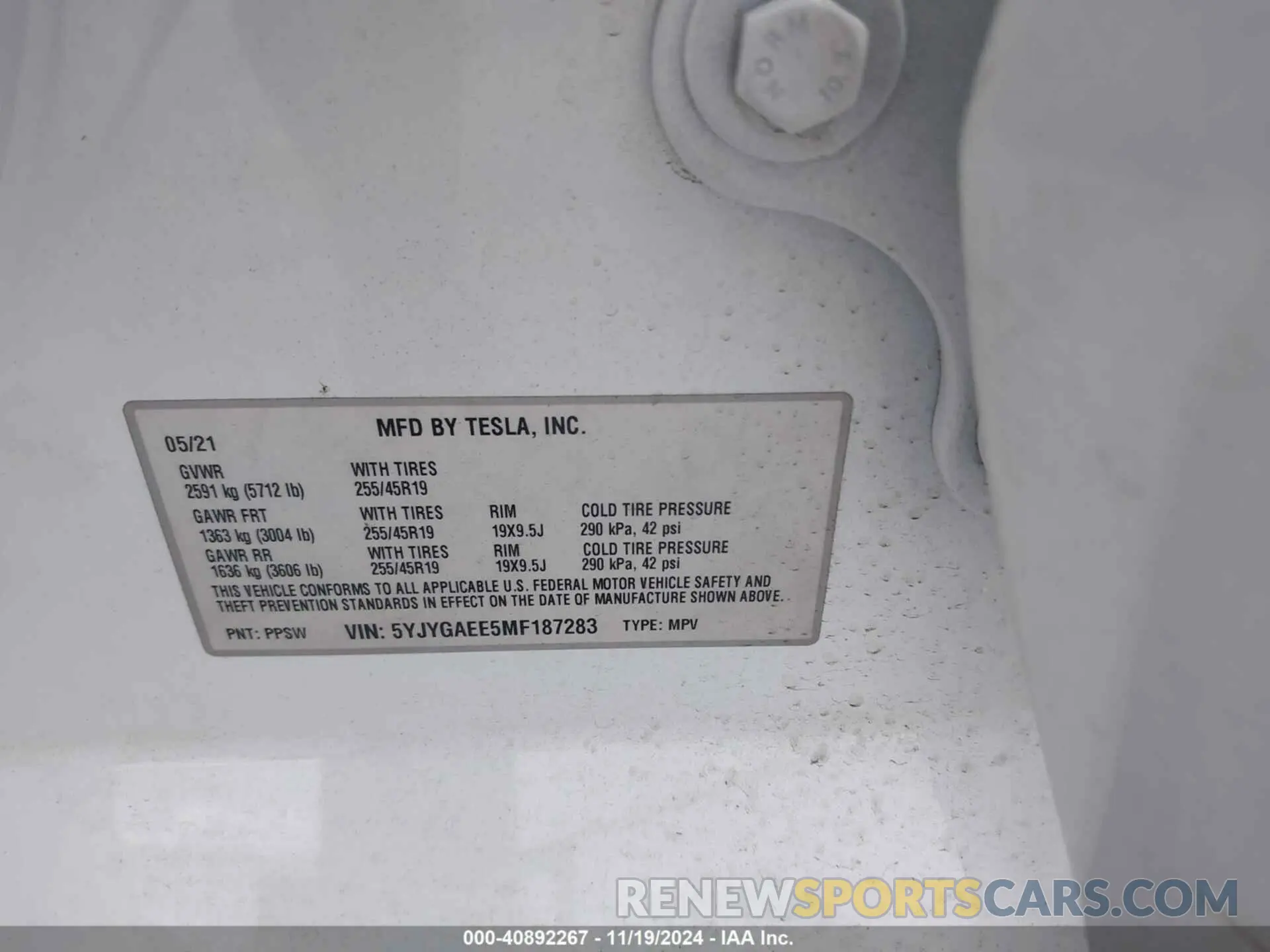 9 fotografías del automóvil dañado 5YJYGAEE5MF187283 TESLA MODEL Y 2021