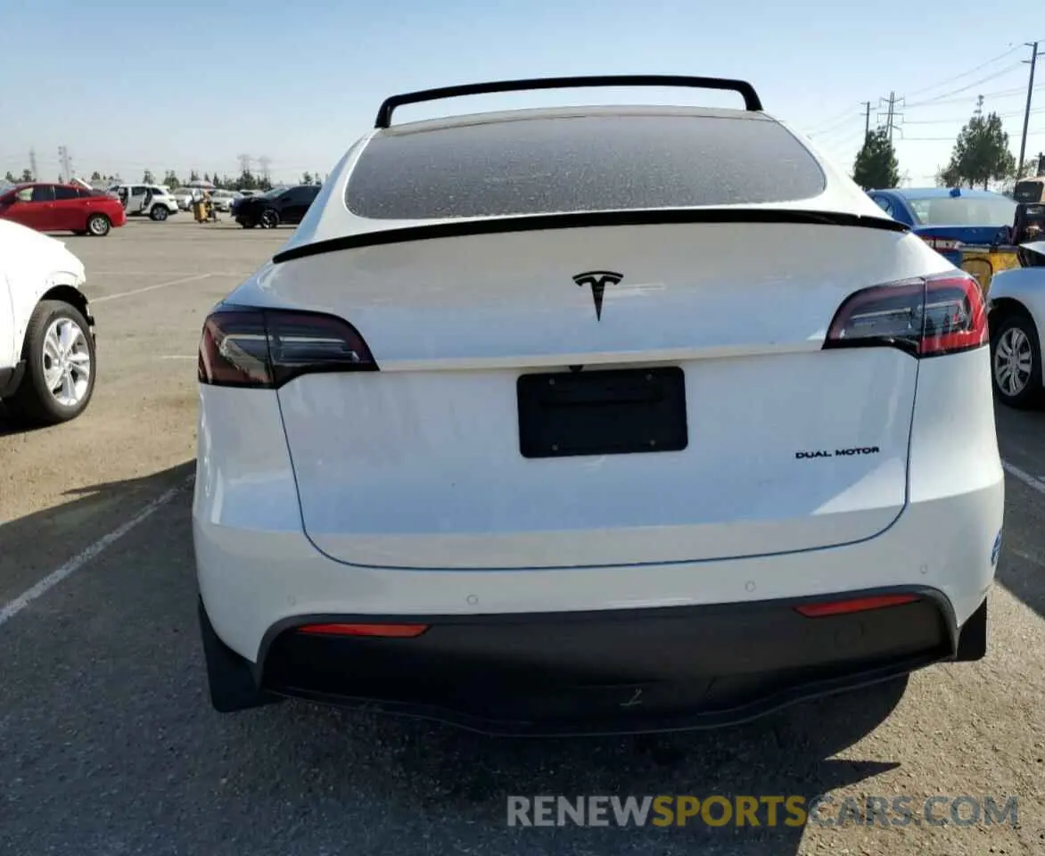 6 fotografías del automóvil dañado 5YJYGAEE5MF260250 TESLA MODEL Y 2021