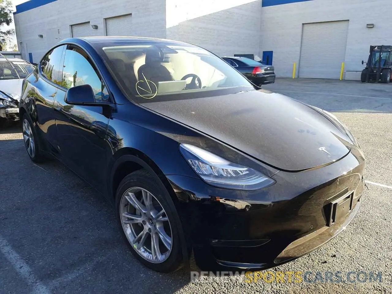 1 fotografías del automóvil dañado 5YJYGAEE5MF295614 TESLA MODEL Y 2021