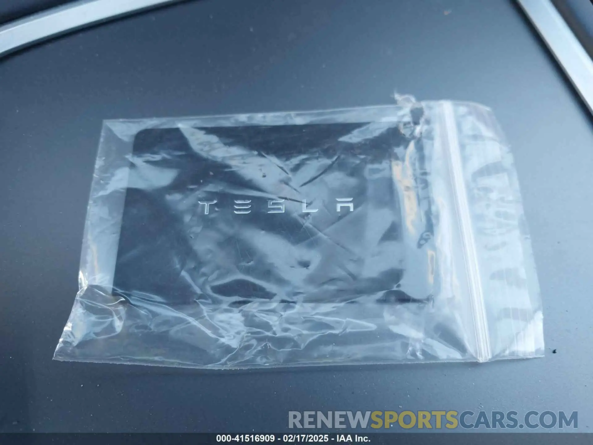 11 fotografías del automóvil dañado 5YJYGAEE6MF196610 TESLA MODEL Y 2021