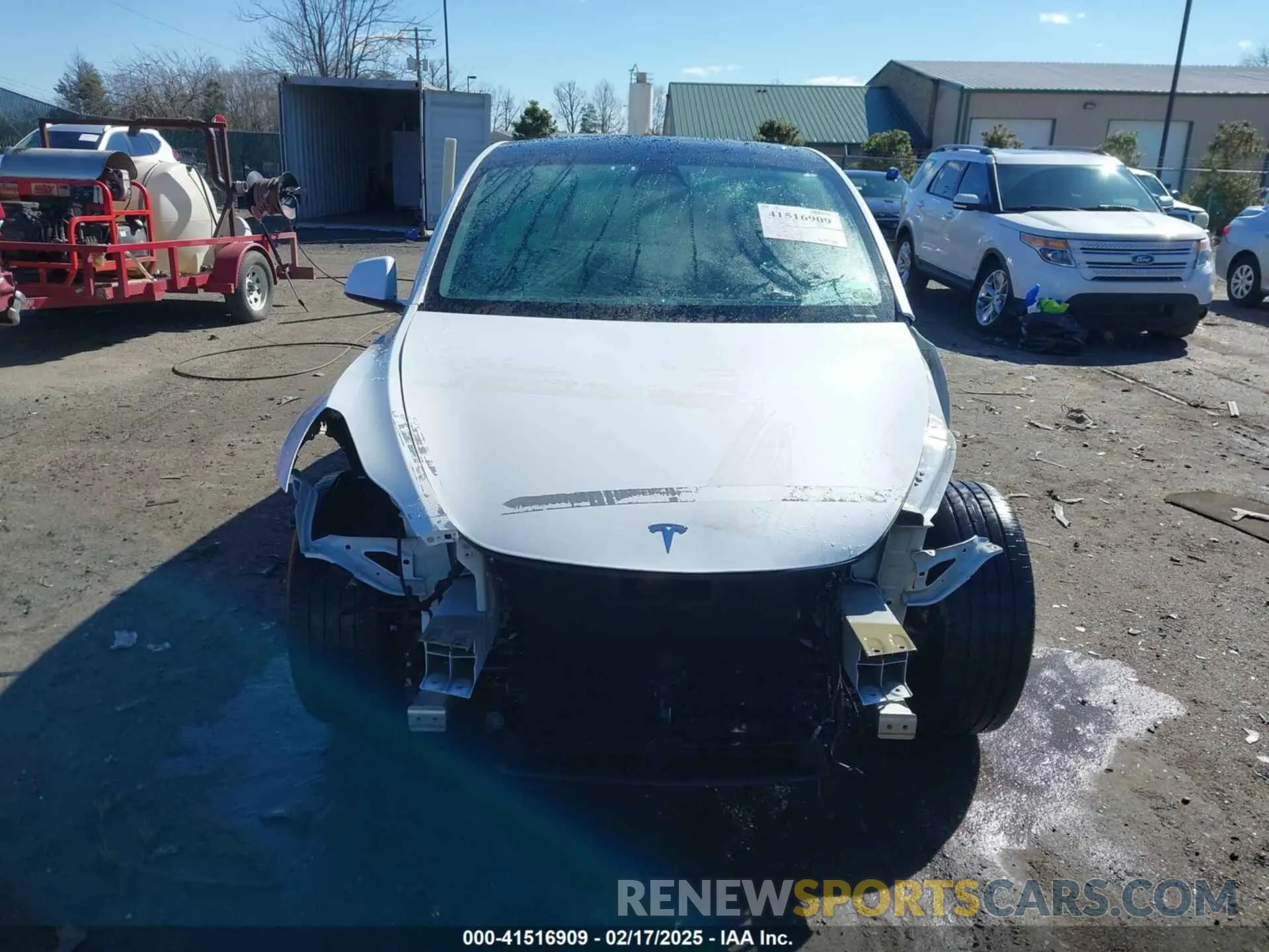 13 fotografías del automóvil dañado 5YJYGAEE6MF196610 TESLA MODEL Y 2021