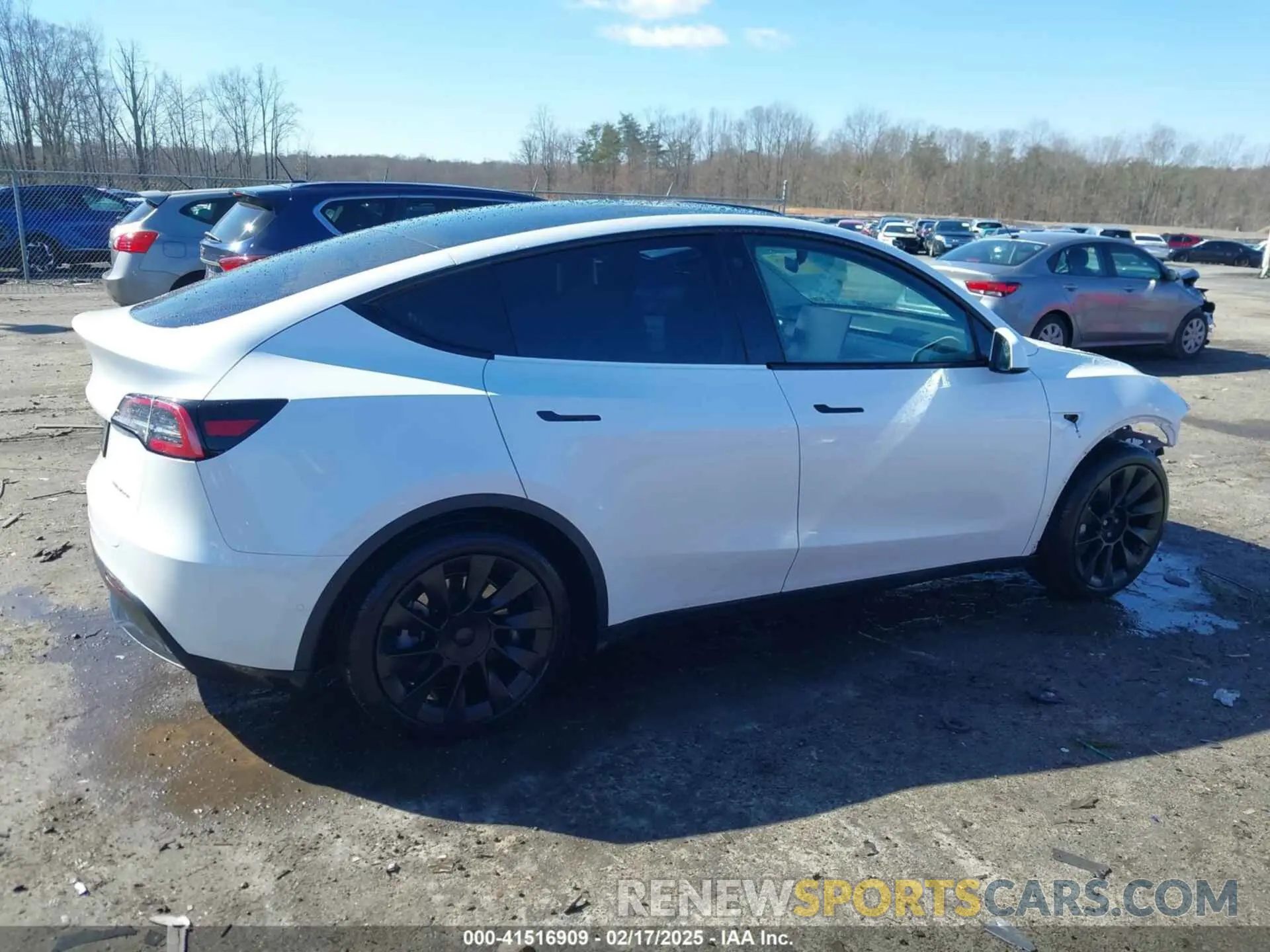 14 fotografías del automóvil dañado 5YJYGAEE6MF196610 TESLA MODEL Y 2021