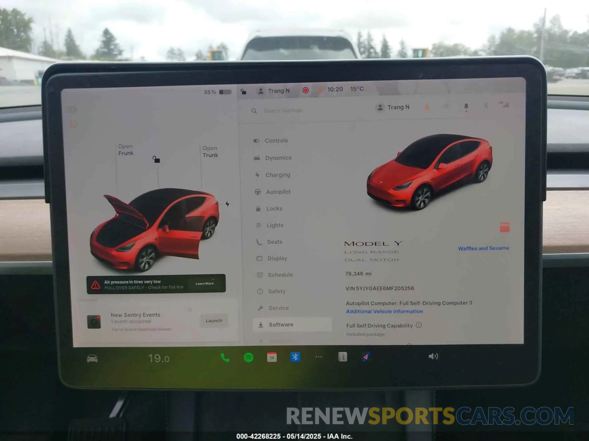 17 fotografías del automóvil dañado 5YJYGAEE6MF205256 TESLA MODEL Y 2021