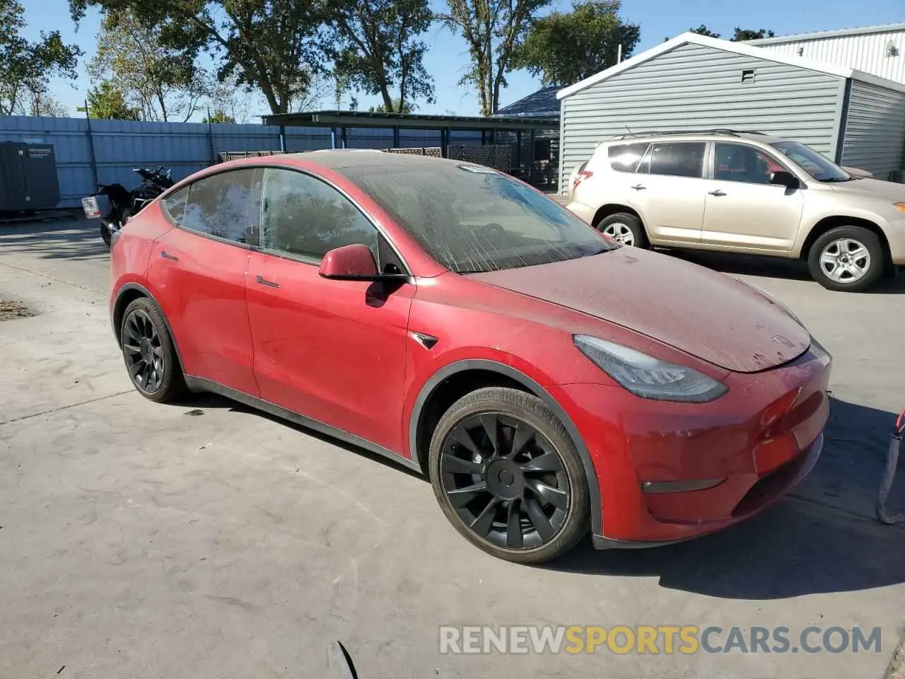 4 fotografías del automóvil dañado 5YJYGAEE6MF222767 TESLA MODEL Y 2021