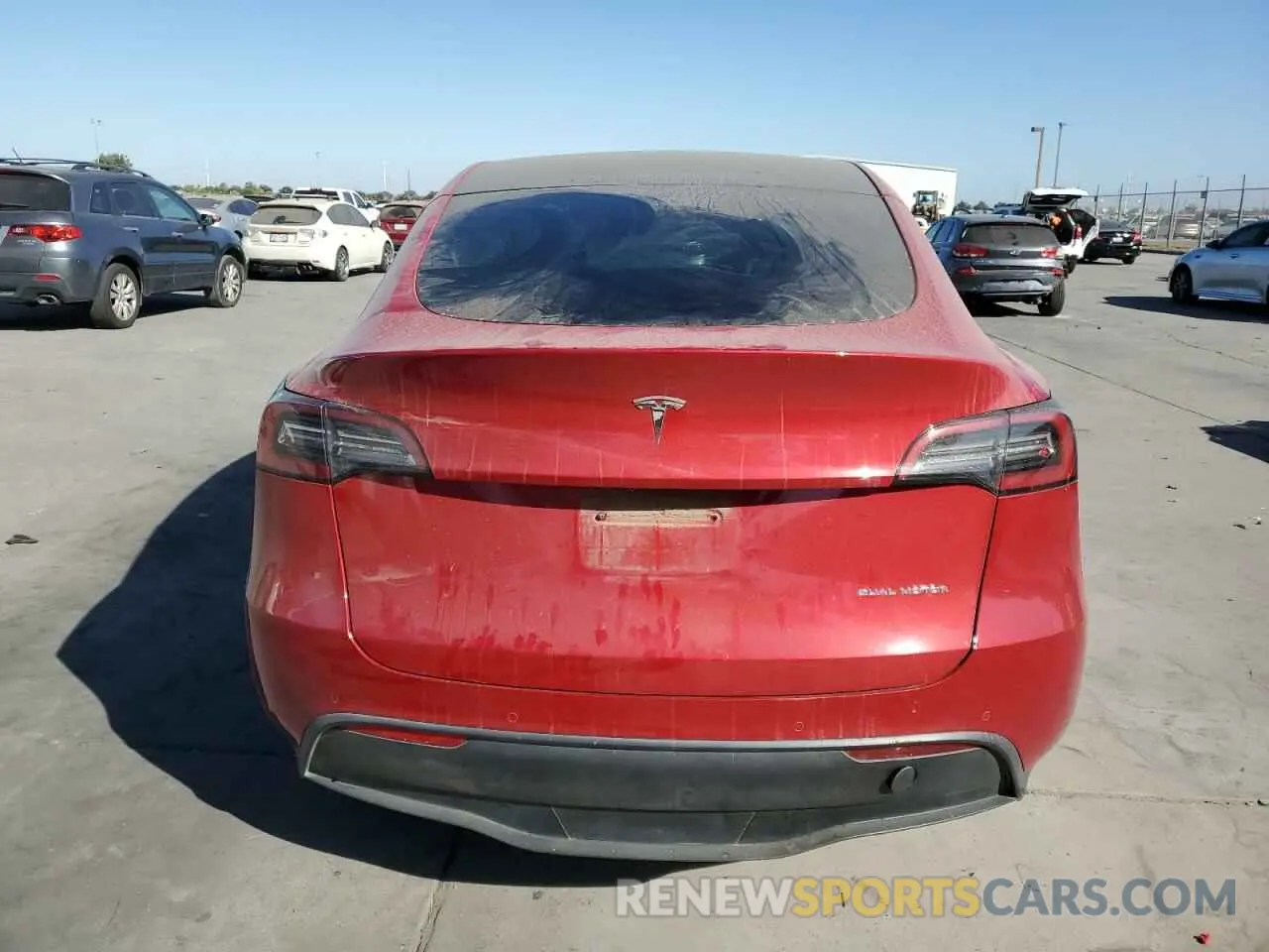 6 fotografías del automóvil dañado 5YJYGAEE6MF222767 TESLA MODEL Y 2021