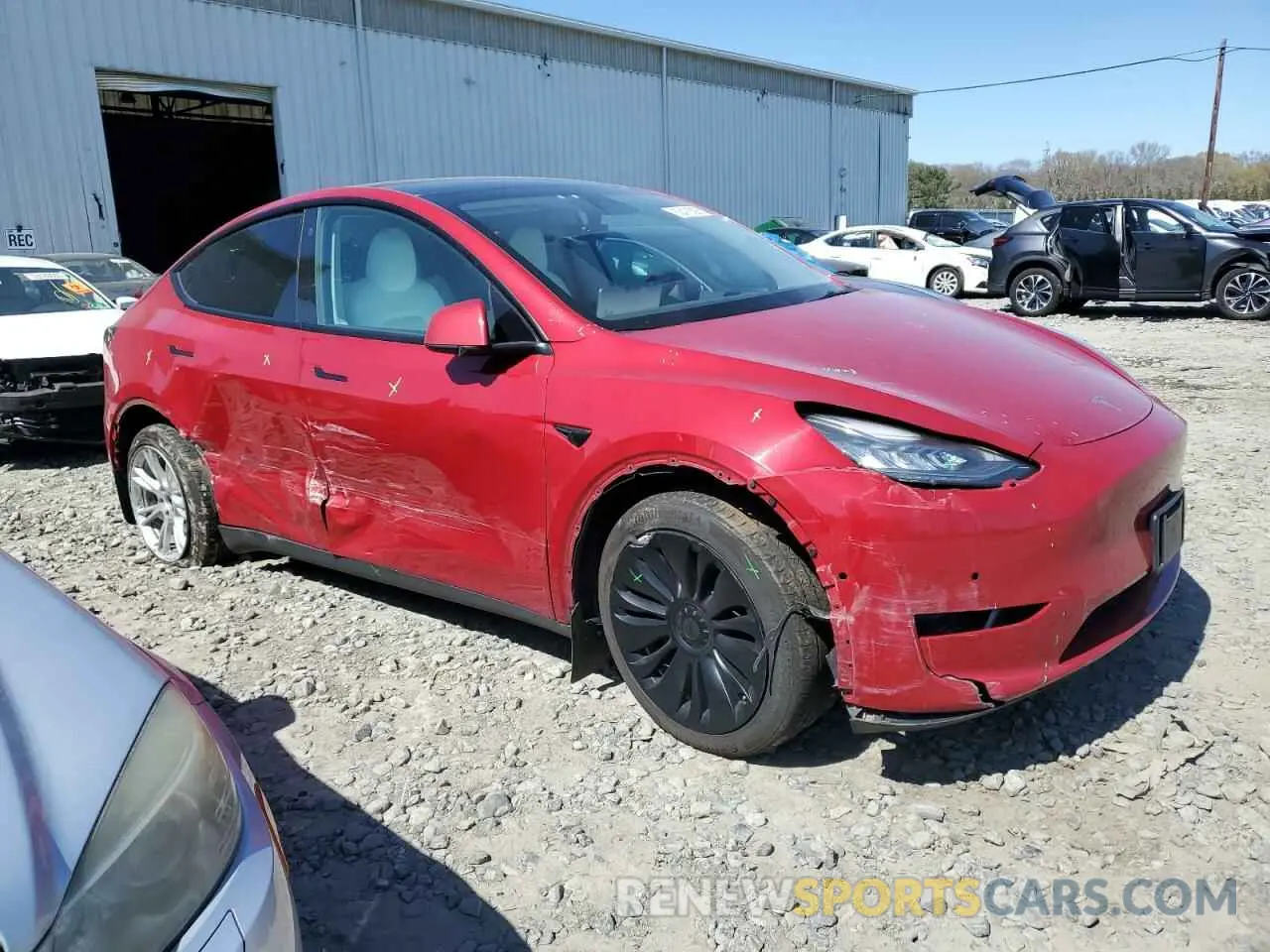 4 fotografías del automóvil dañado 5YJYGAEE6MF264727 TESLA MODEL Y 2021