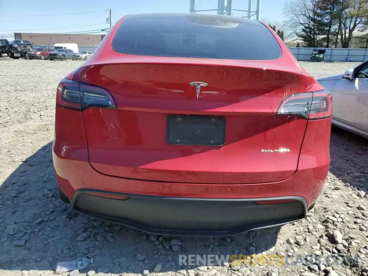 6 fotografías del automóvil dañado 5YJYGAEE6MF264727 TESLA MODEL Y 2021