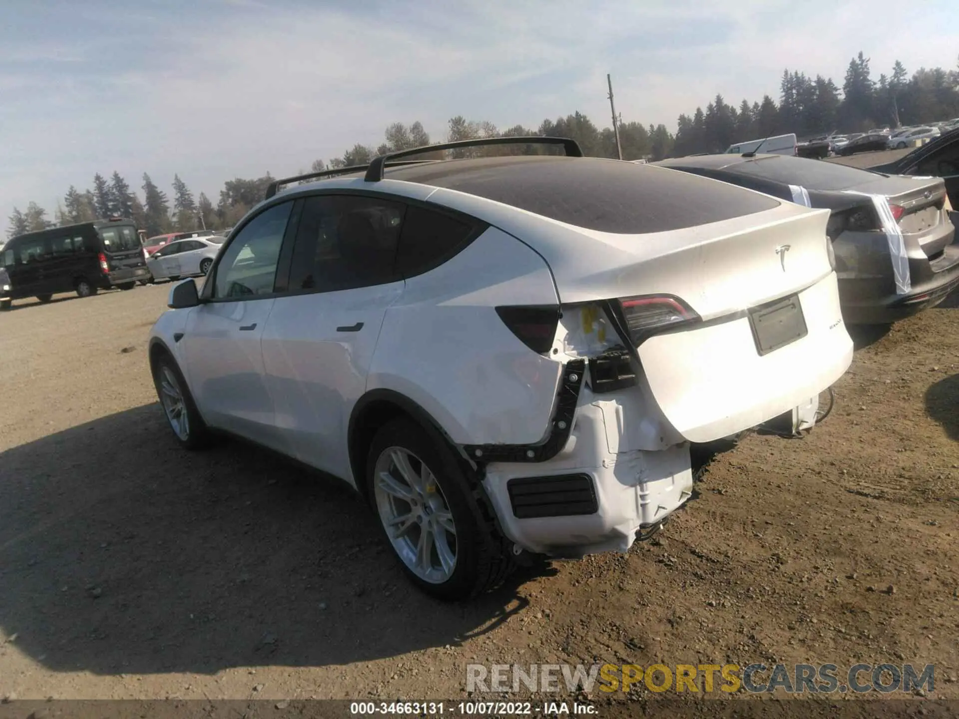 3 fotografías del automóvil dañado 5YJYGAEE7MF237780 TESLA MODEL Y 2021