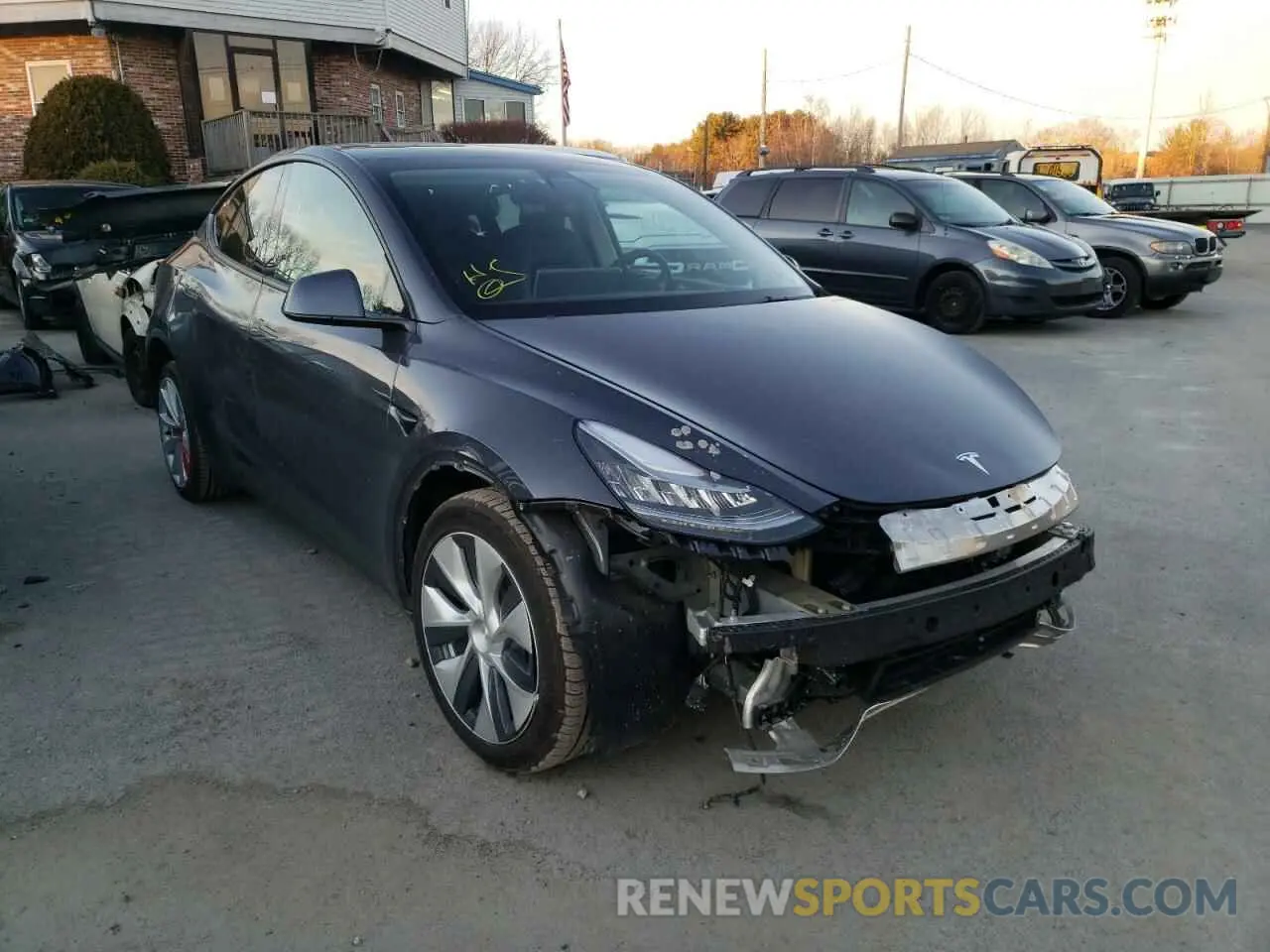 1 fotografías del automóvil dañado 5YJYGAEE8MF116305 TESLA MODEL Y 2021