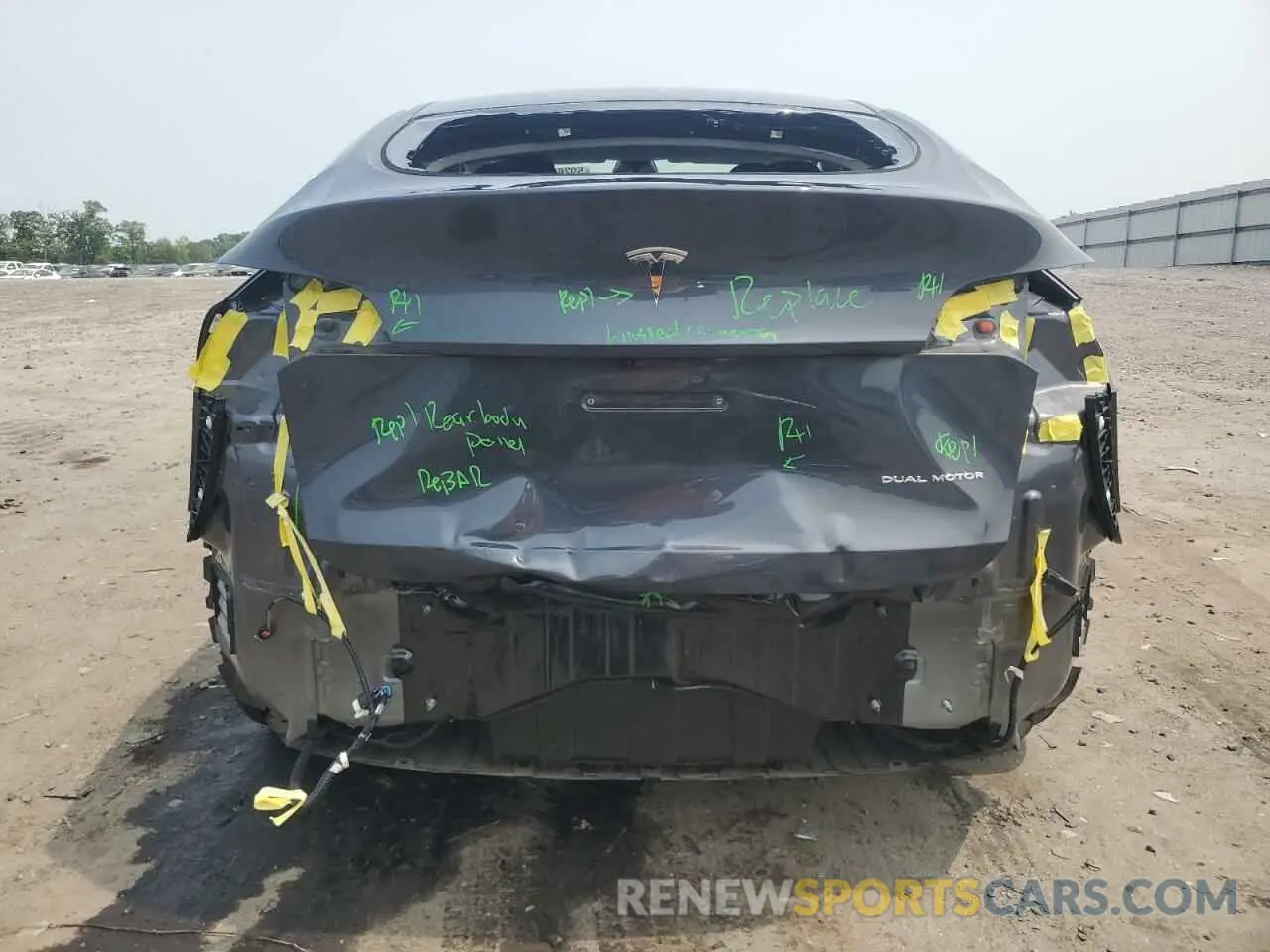 6 fotografías del automóvil dañado 5YJYGAEE9MF256444 TESLA MODEL Y 2021