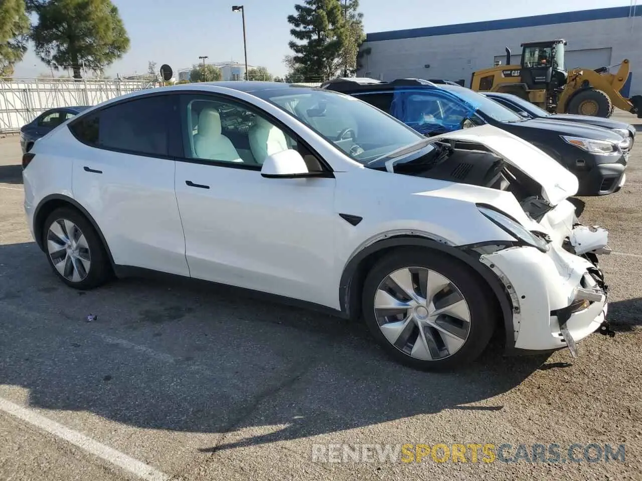4 fotografías del automóvil dañado 5YJYGAEEXMF151489 TESLA MODEL Y 2021