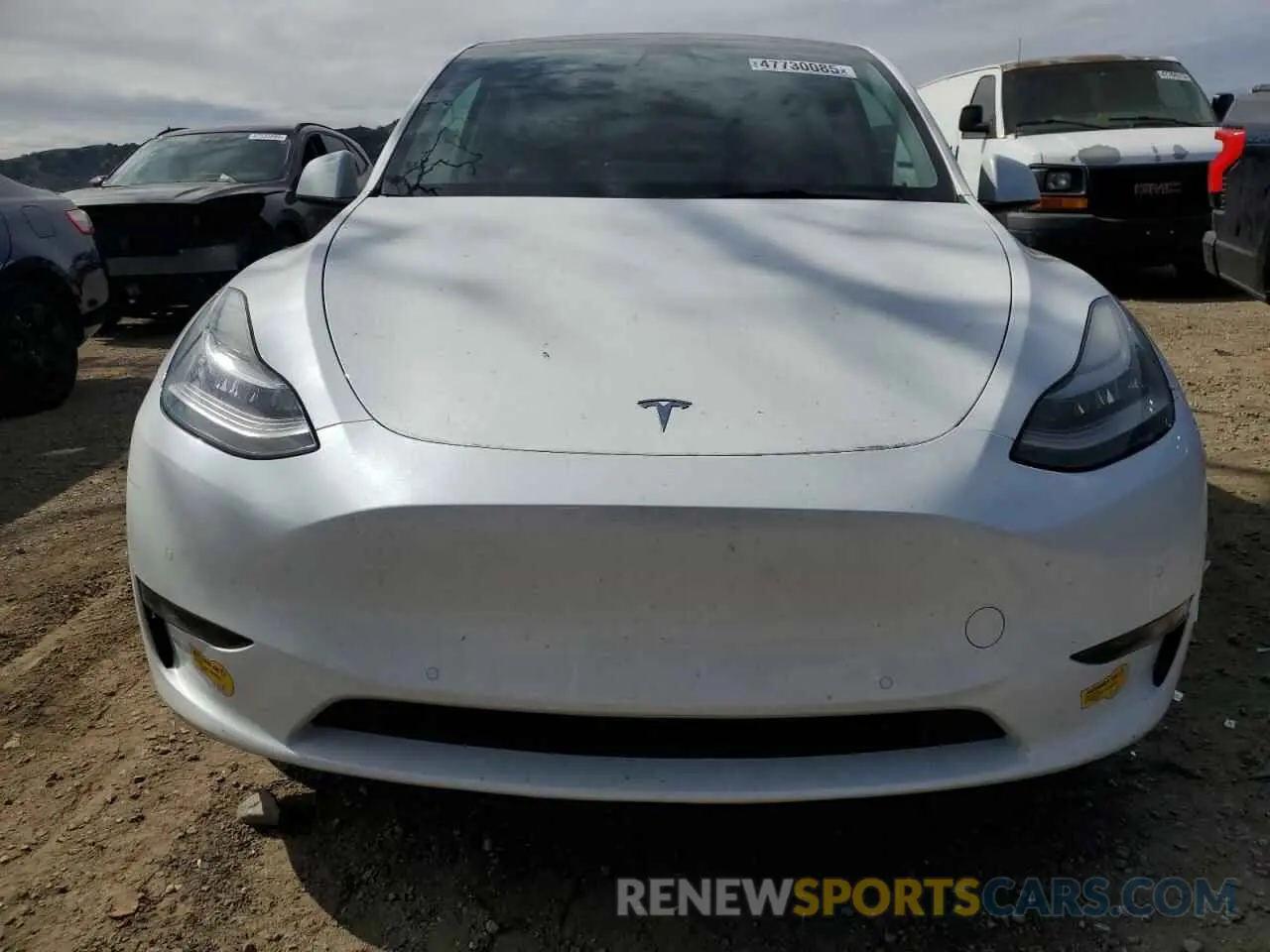 5 fotografías del automóvil dañado 5YJYGAEEXMF199476 TESLA MODEL Y 2021