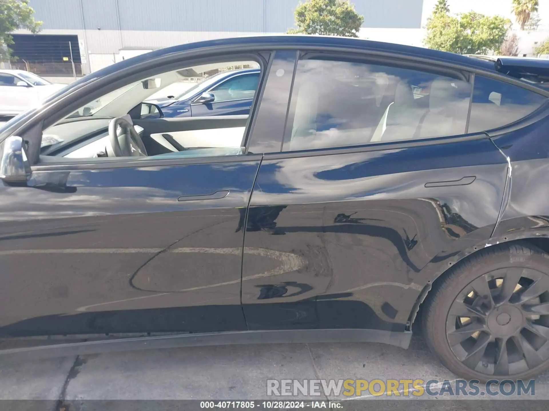 14 fotografías del automóvil dañado 5YJYGAEEXMF244190 TESLA MODEL Y 2021