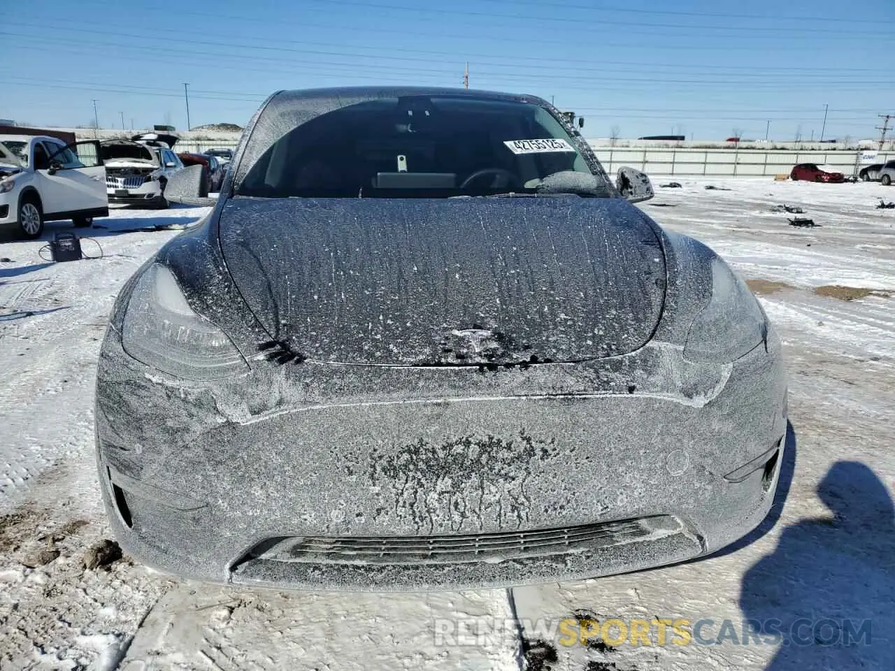 5 fotografías del automóvil dañado 5YJYGAEEXMF256484 TESLA MODEL Y 2021