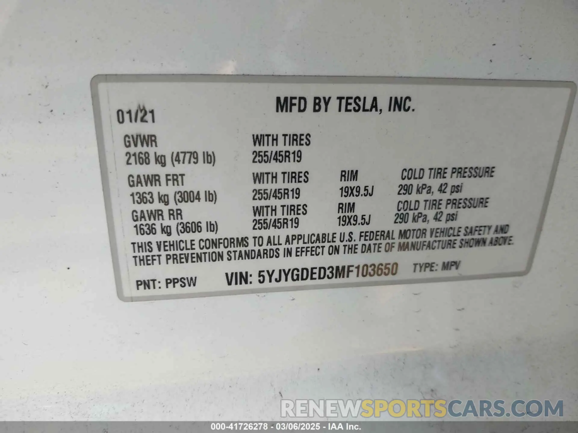 9 fotografías del automóvil dañado 5YJYGDED3MF103650 TESLA MODEL Y 2021