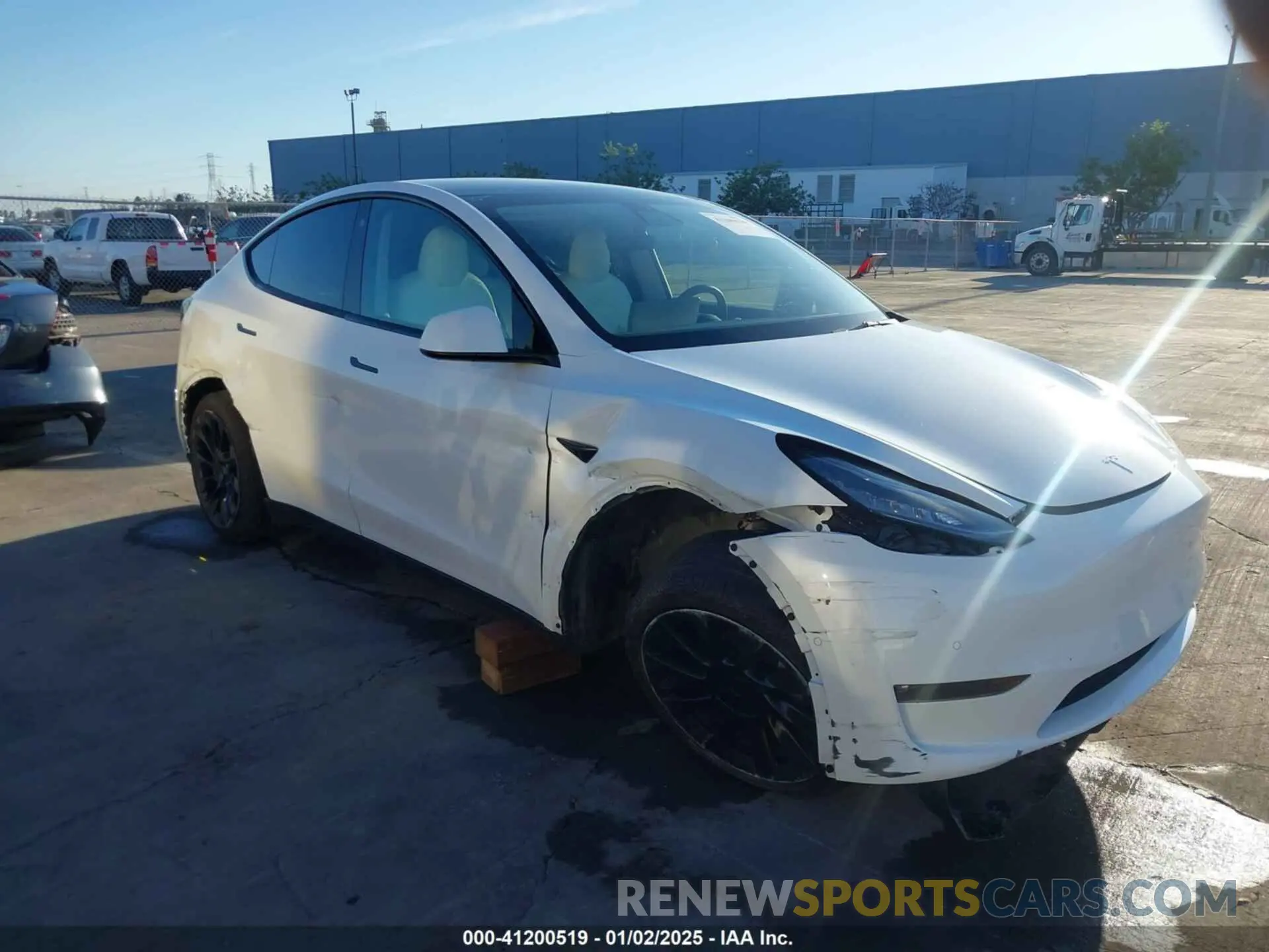1 fotografías del automóvil dañado 5YJYGDED4MF123311 TESLA MODEL Y 2021