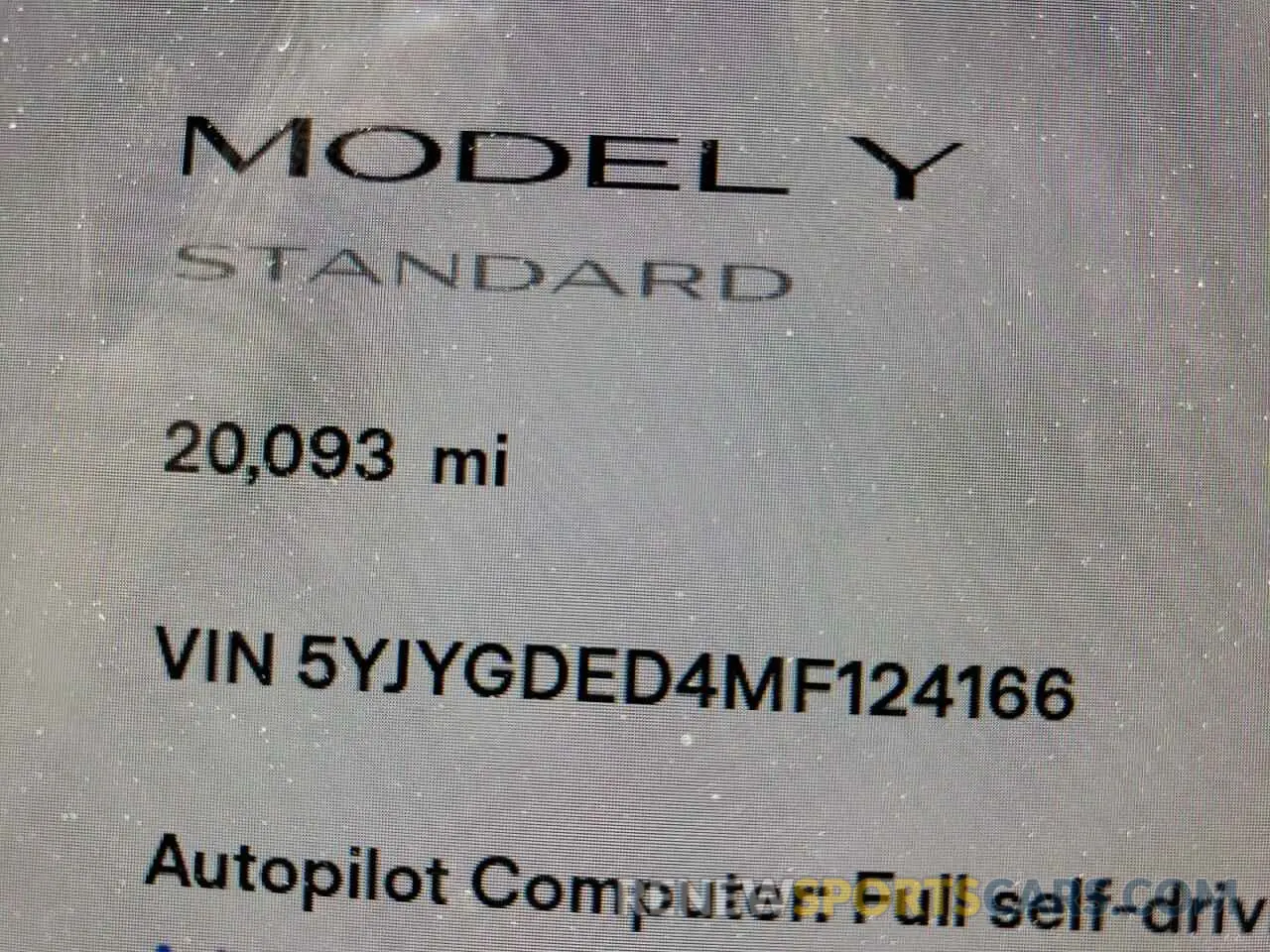 8 fotografías del automóvil dañado 5YJYGDED4MF124166 TESLA MODEL Y 2021