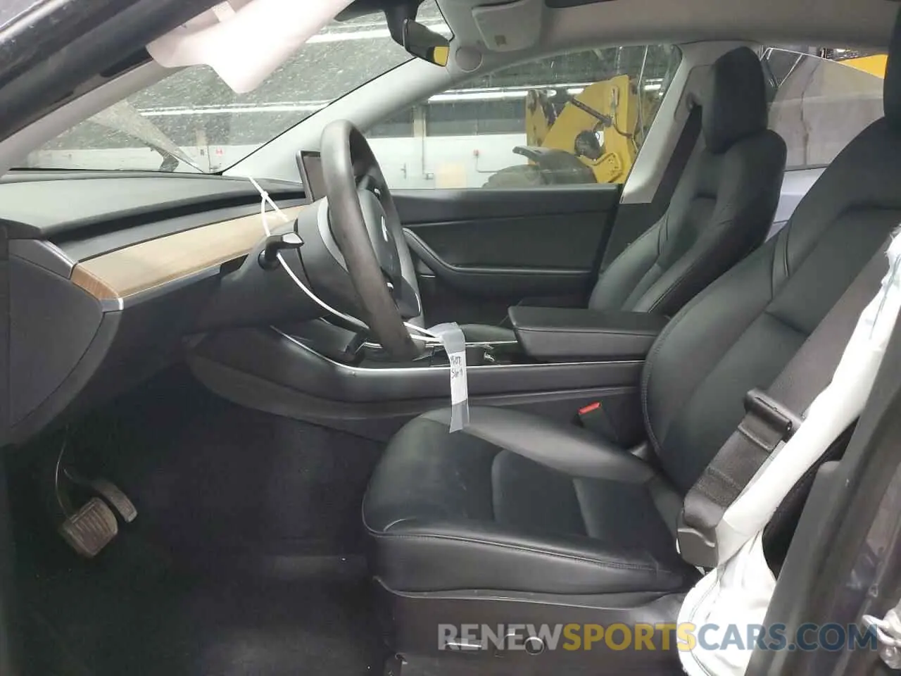7 fotografías del automóvil dañado 5YJYGDED5MF107781 TESLA MODEL Y 2021