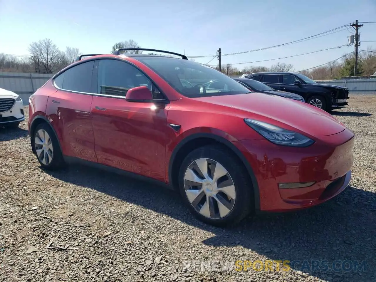 4 fotografías del automóvil dañado 5YJYGDED5MF132972 TESLA MODEL Y 2021