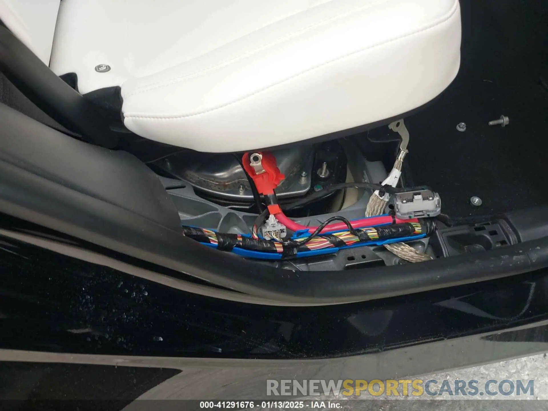 13 fotografías del automóvil dañado 5YJYGDED8MF123246 TESLA MODEL Y 2021