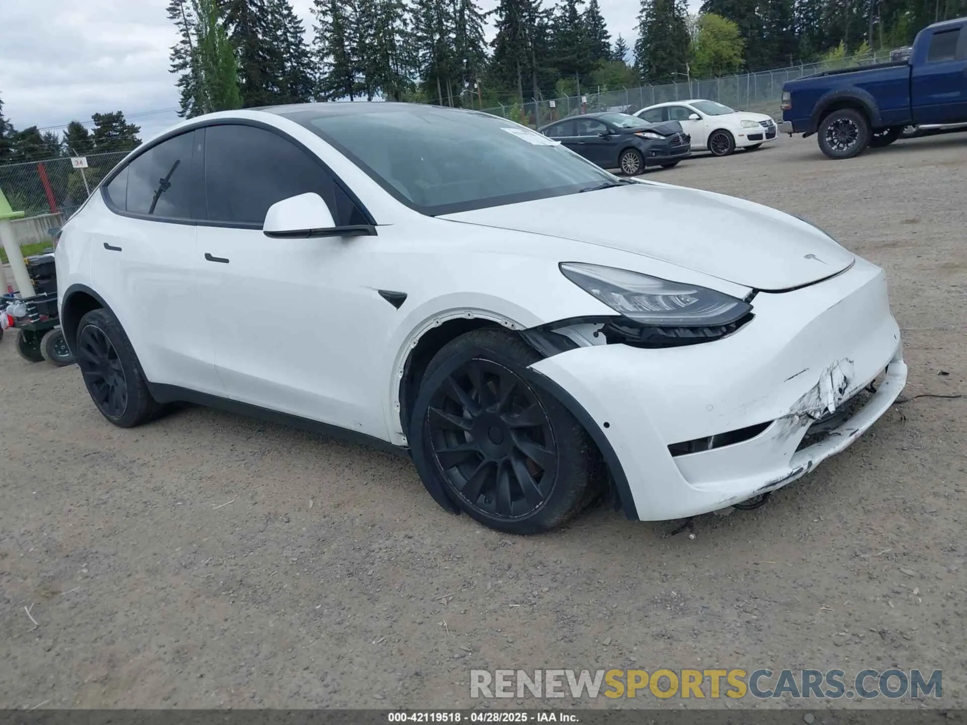 1 fotografías del automóvil dañado 5YJYGDED9MF121828 TESLA MODEL Y 2021