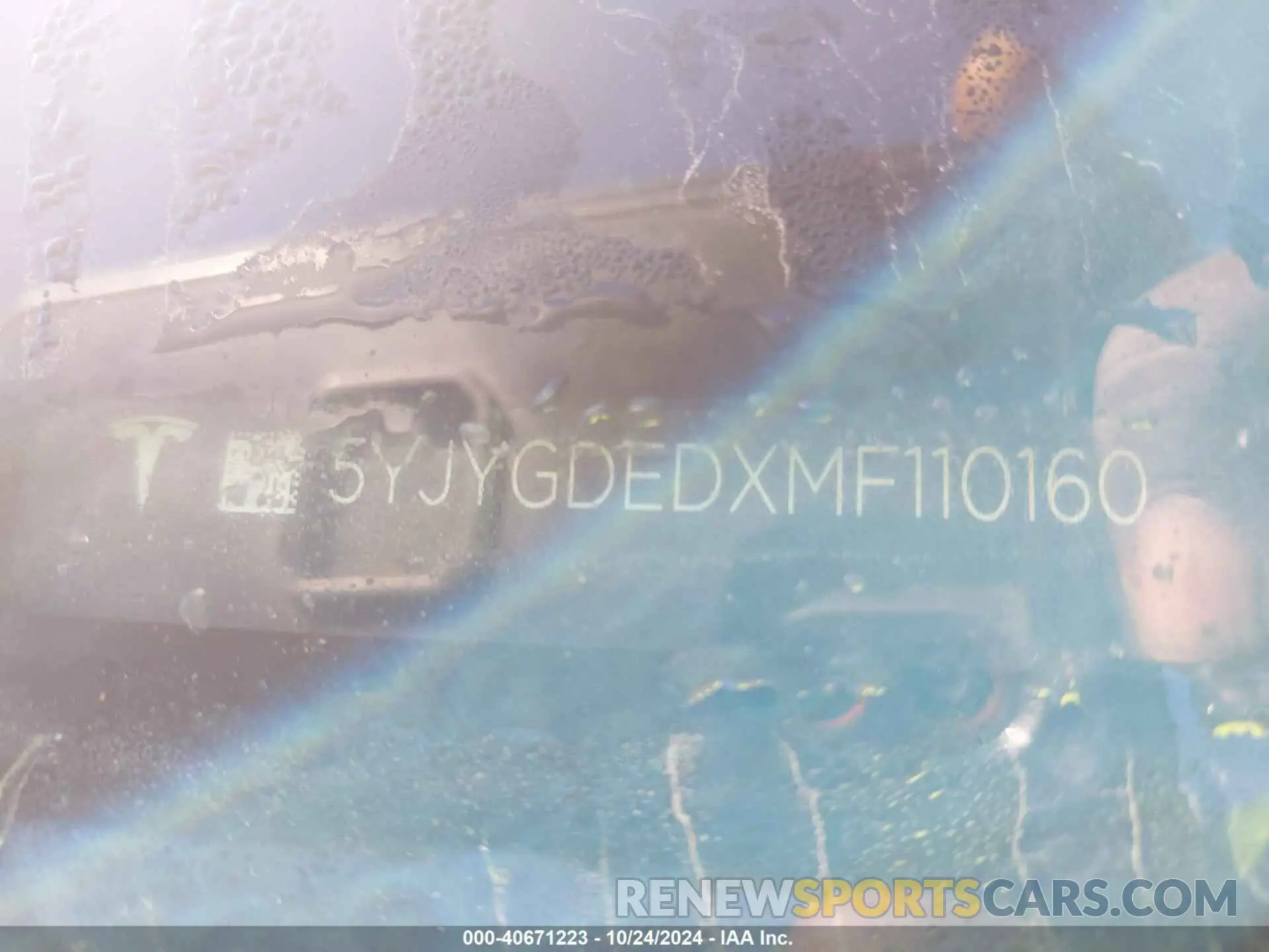 9 fotografías del automóvil dañado 5YJYGDEDXMF110160 TESLA MODEL Y 2021