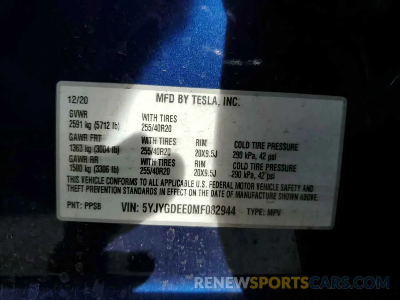 12 fotografías del automóvil dañado 5YJYGDEE0MF082944 TESLA MODEL Y 2021
