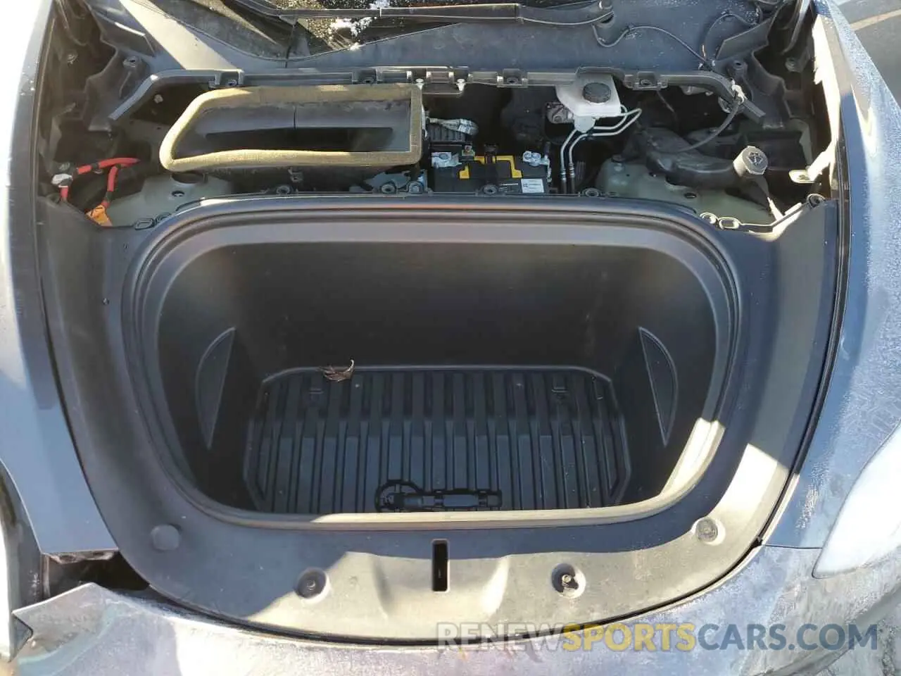 12 fotografías del automóvil dañado 5YJYGDEE0MF088159 TESLA MODEL Y 2021