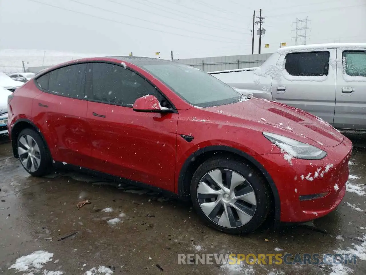 4 fotografías del automóvil dañado 5YJYGDEE0MF091529 TESLA MODEL Y 2021