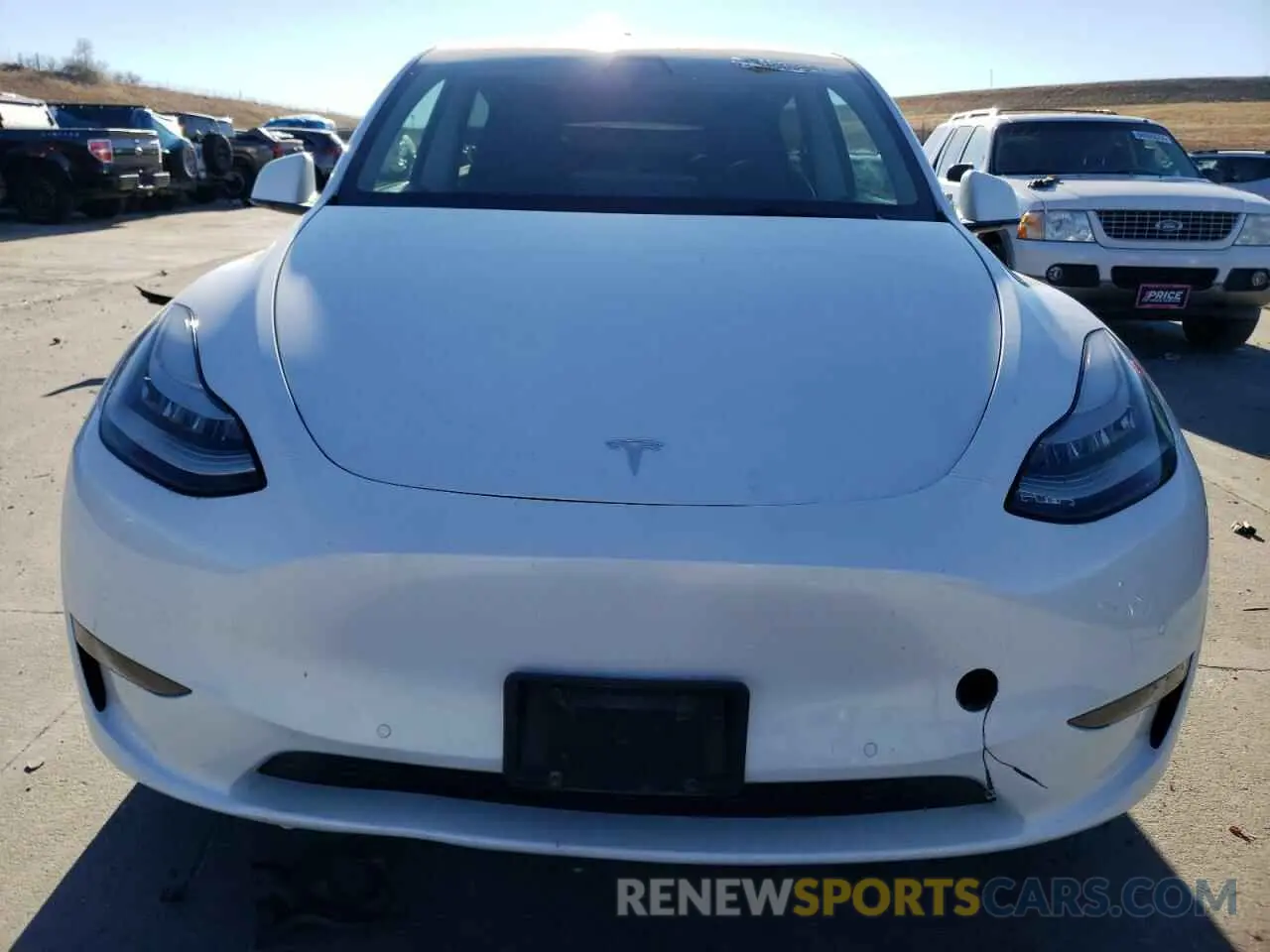 5 fotografías del automóvil dañado 5YJYGDEE0MF185605 TESLA MODEL Y 2021