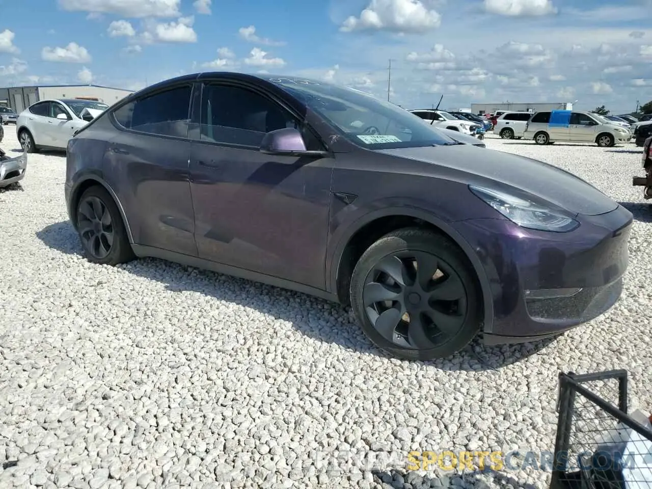 4 fotografías del automóvil dañado 5YJYGDEE0MF233152 TESLA MODEL Y 2021