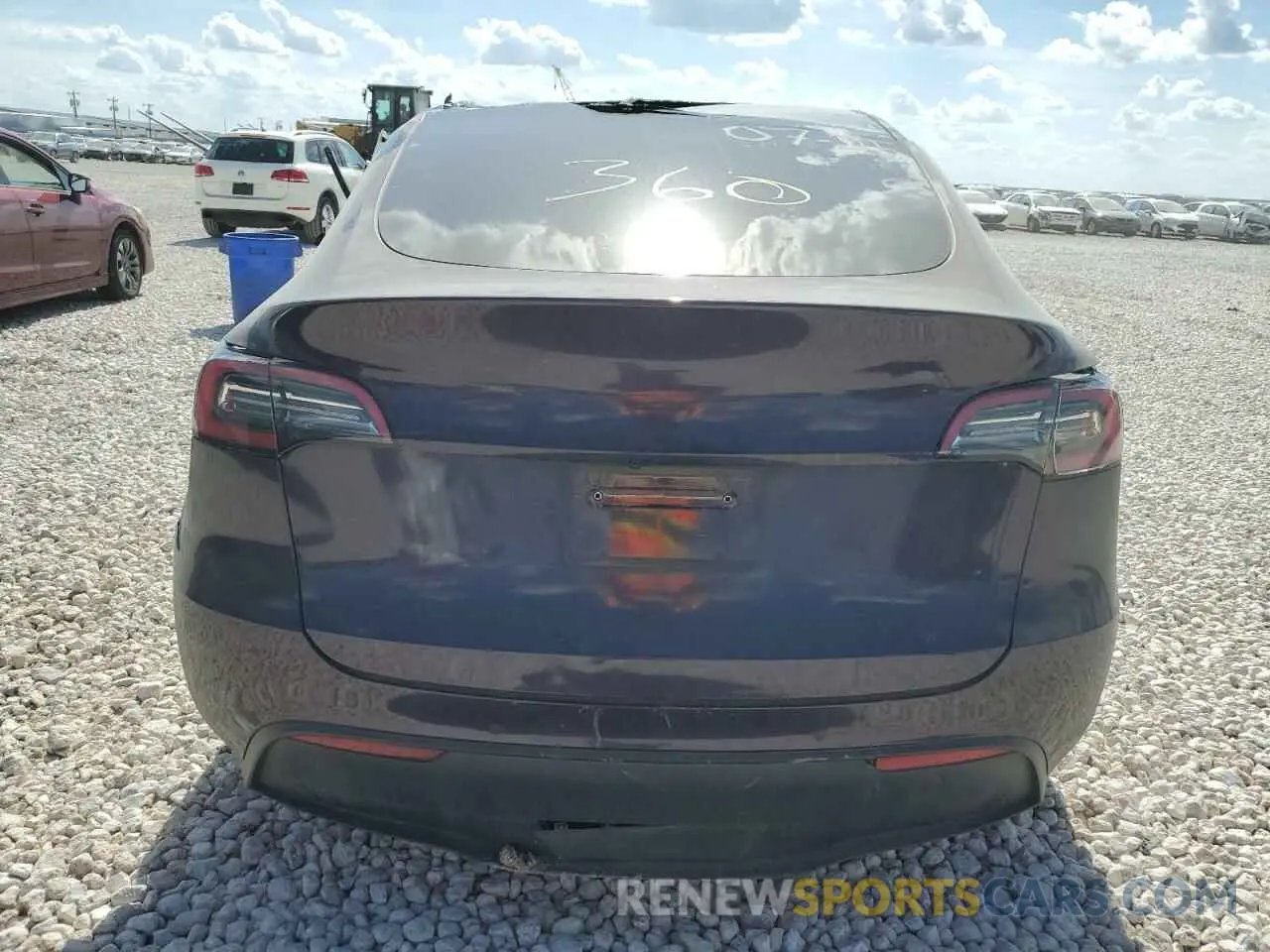 6 fotografías del automóvil dañado 5YJYGDEE0MF233152 TESLA MODEL Y 2021