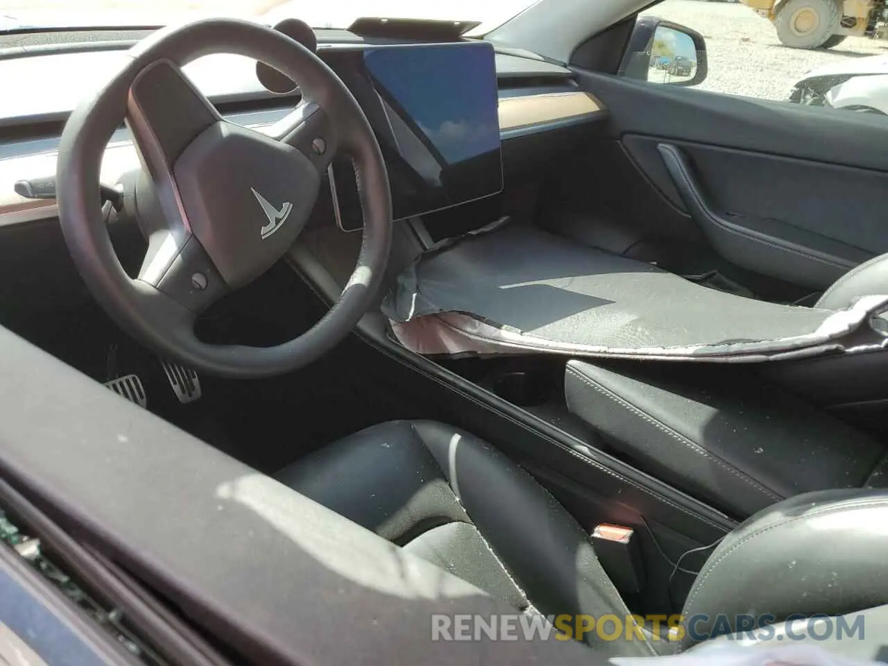 8 fotografías del automóvil dañado 5YJYGDEE0MF233152 TESLA MODEL Y 2021