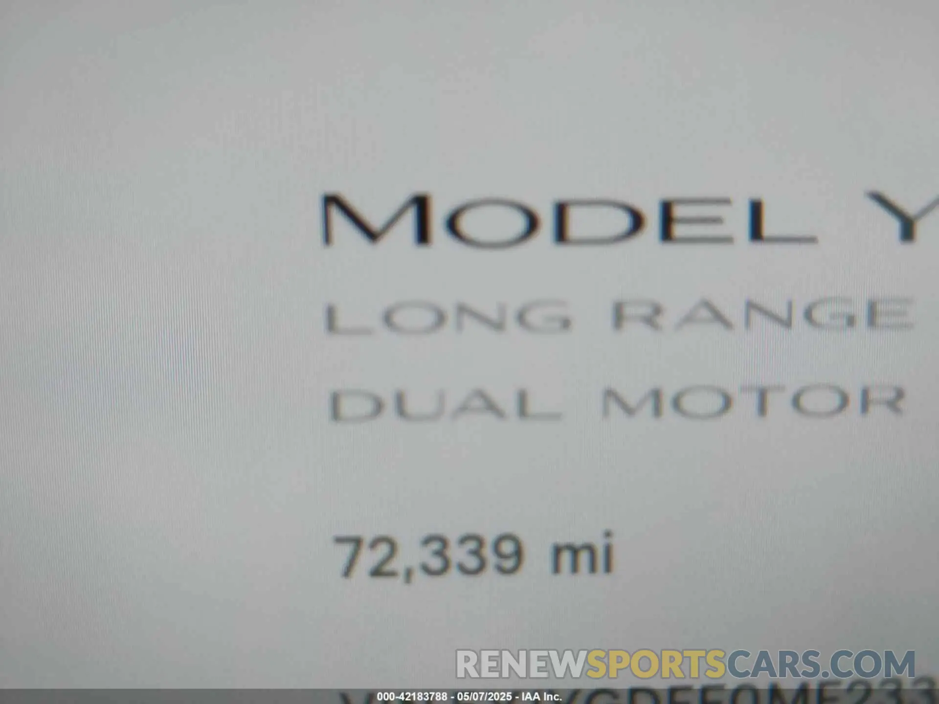 15 fotografías del automóvil dañado 5YJYGDEE0MF233524 TESLA MODEL Y 2021