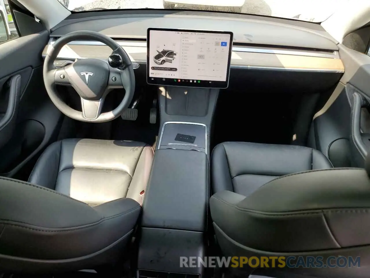 8 fotografías del automóvil dañado 5YJYGDEE0MF258102 TESLA MODEL Y 2021