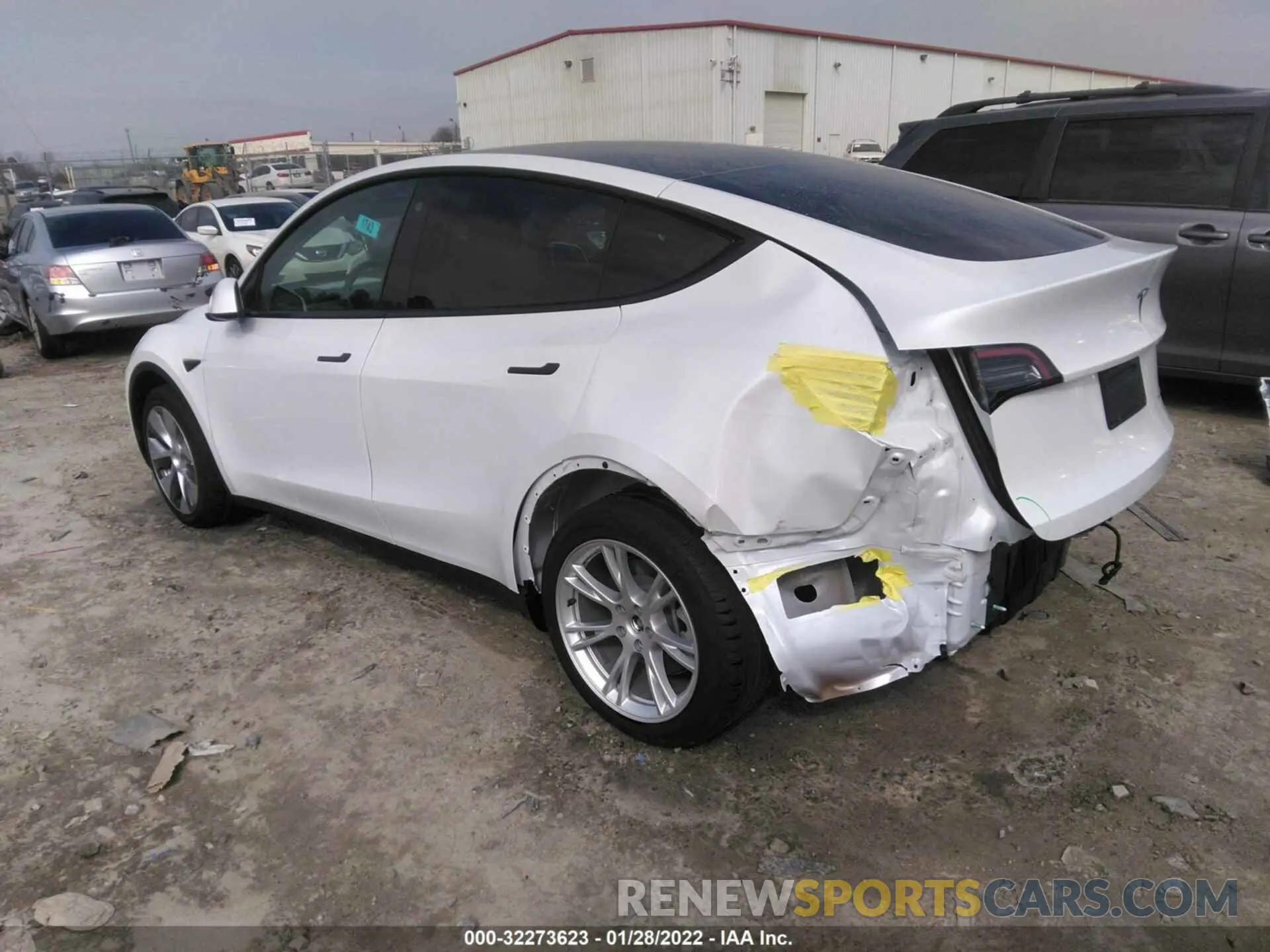 3 fotografías del automóvil dañado 5YJYGDEE0MF264336 TESLA MODEL Y 2021