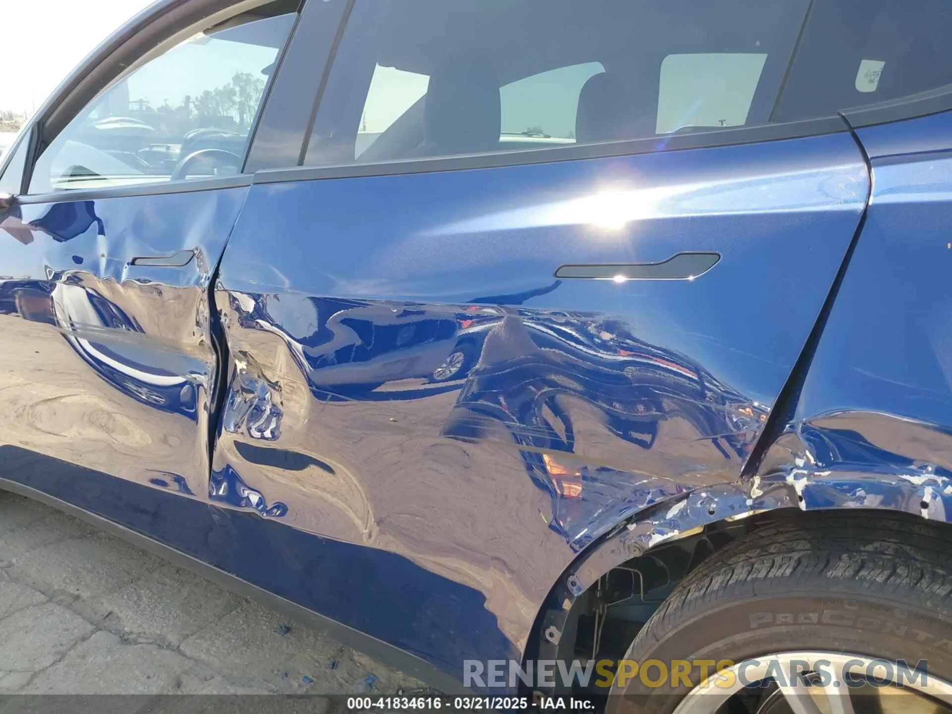6 fotografías del automóvil dañado 5YJYGDEE0MF270461 TESLA MODEL Y 2021