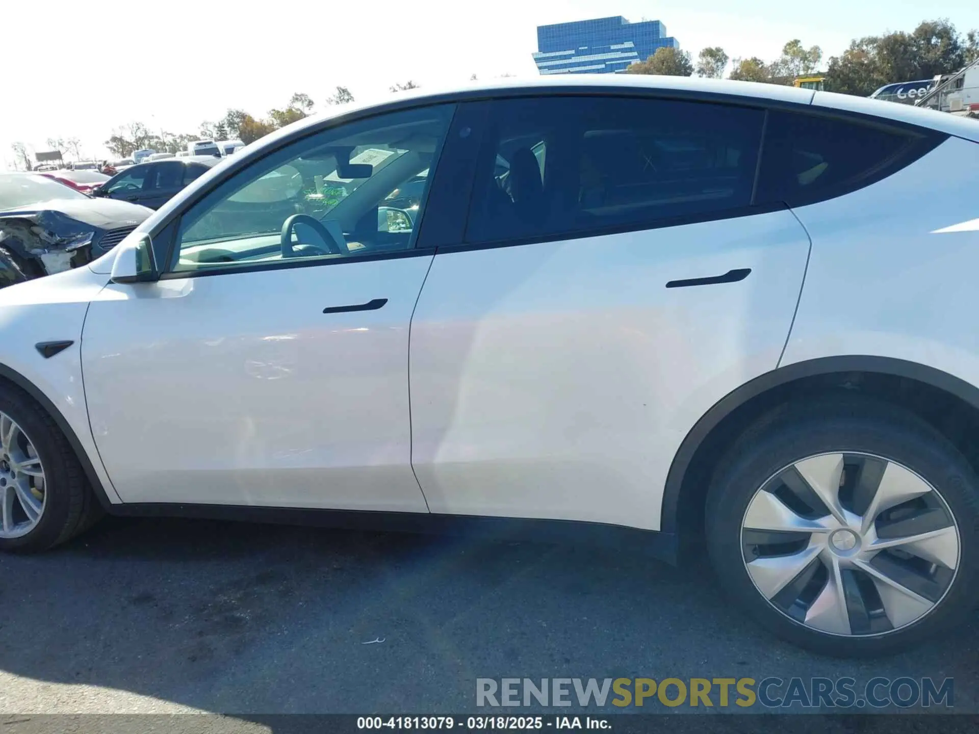 14 fotografías del automóvil dañado 5YJYGDEE0MF277197 TESLA MODEL Y 2021