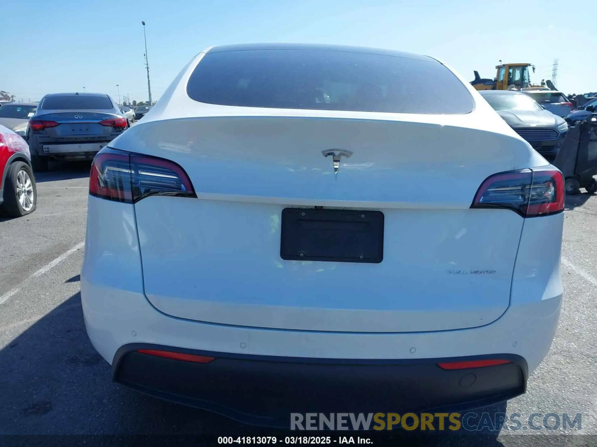 16 fotografías del automóvil dañado 5YJYGDEE0MF277197 TESLA MODEL Y 2021