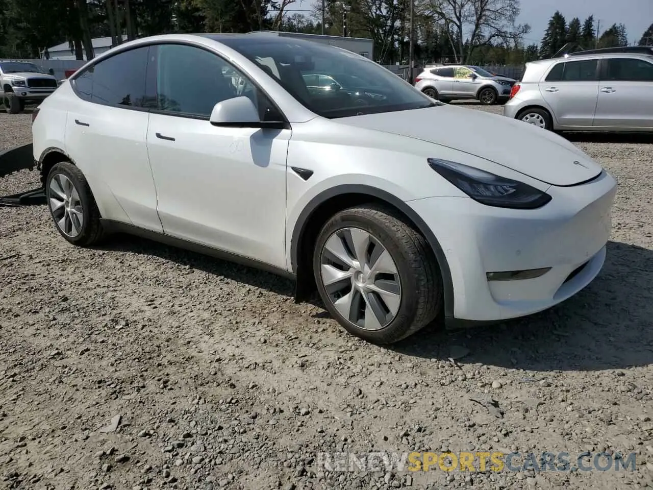4 fotografías del automóvil dañado 5YJYGDEE0MF301658 TESLA MODEL Y 2021