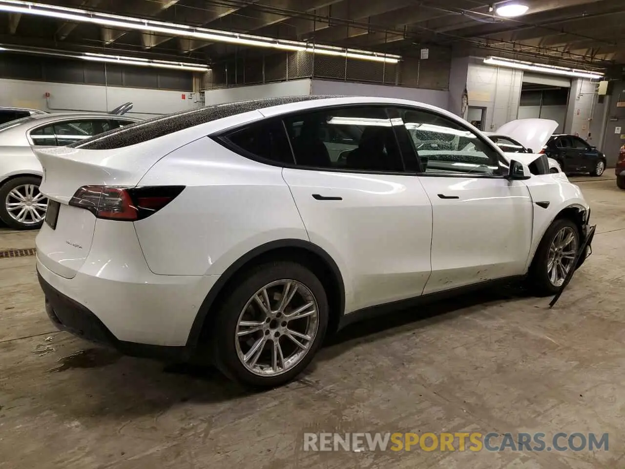 3 fotografías del automóvil dañado 5YJYGDEE1MF068082 TESLA MODEL Y 2021