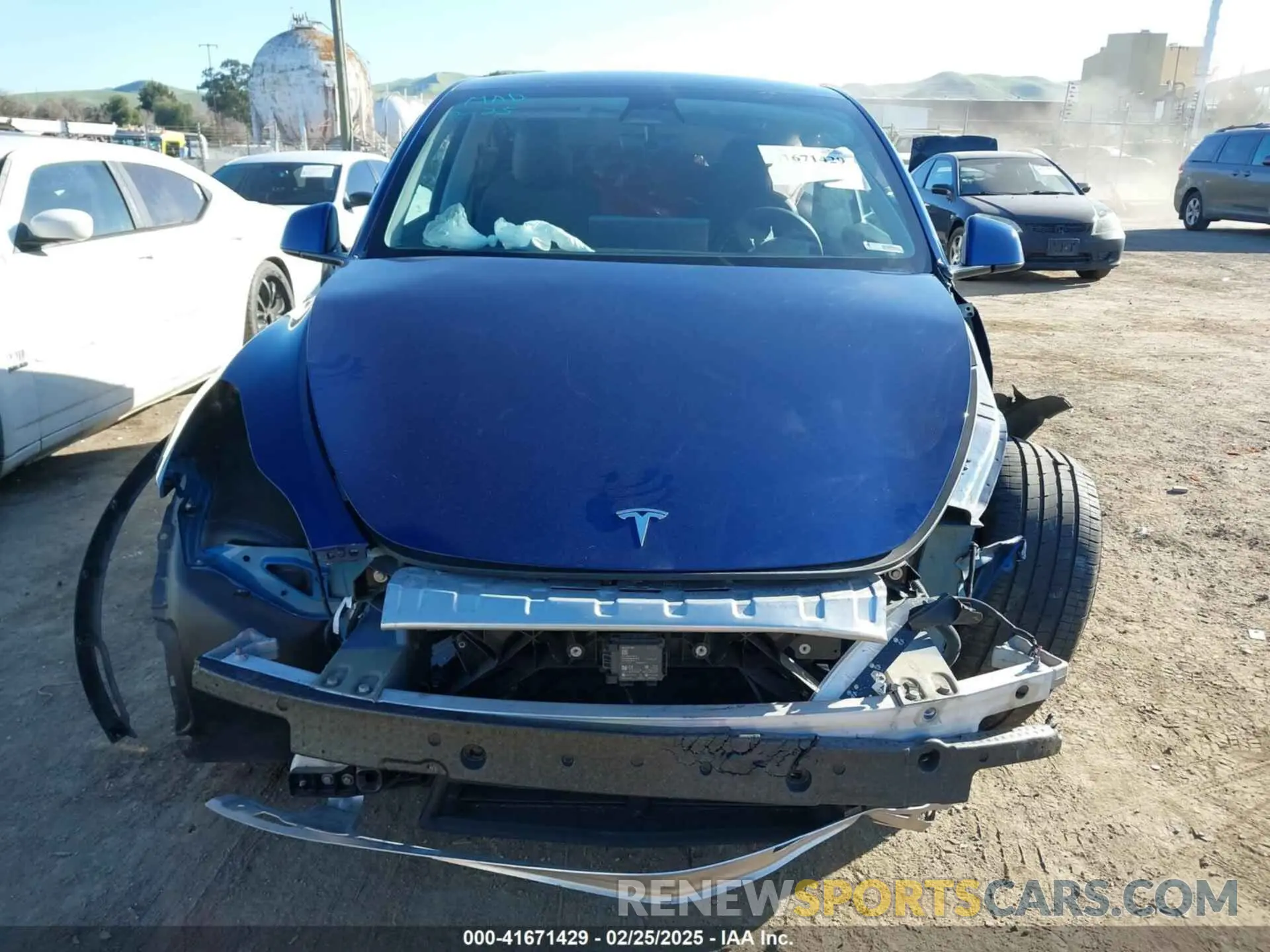 12 fotografías del automóvil dañado 5YJYGDEE1MF070740 TESLA MODEL Y 2021
