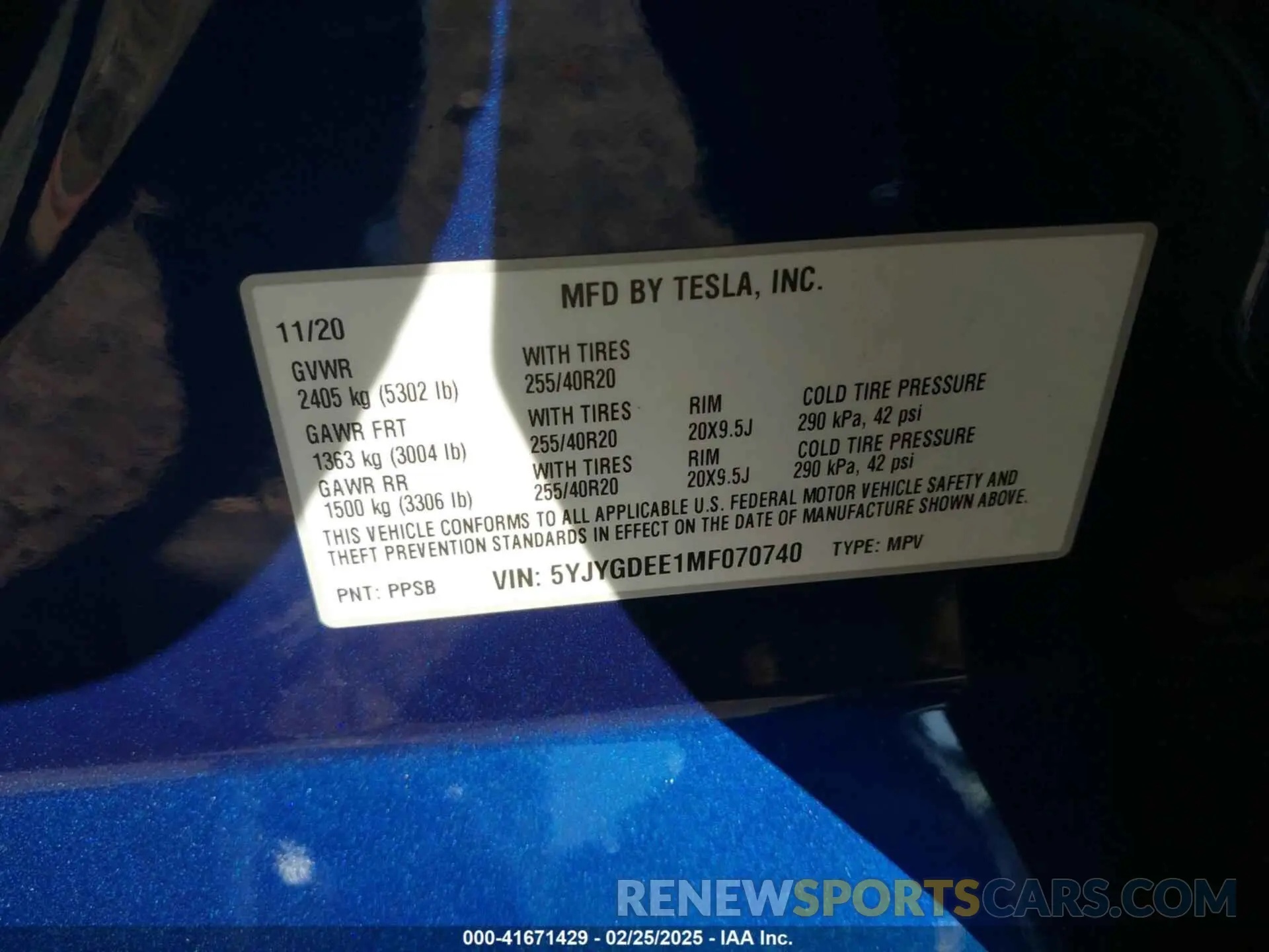 9 fotografías del automóvil dañado 5YJYGDEE1MF070740 TESLA MODEL Y 2021