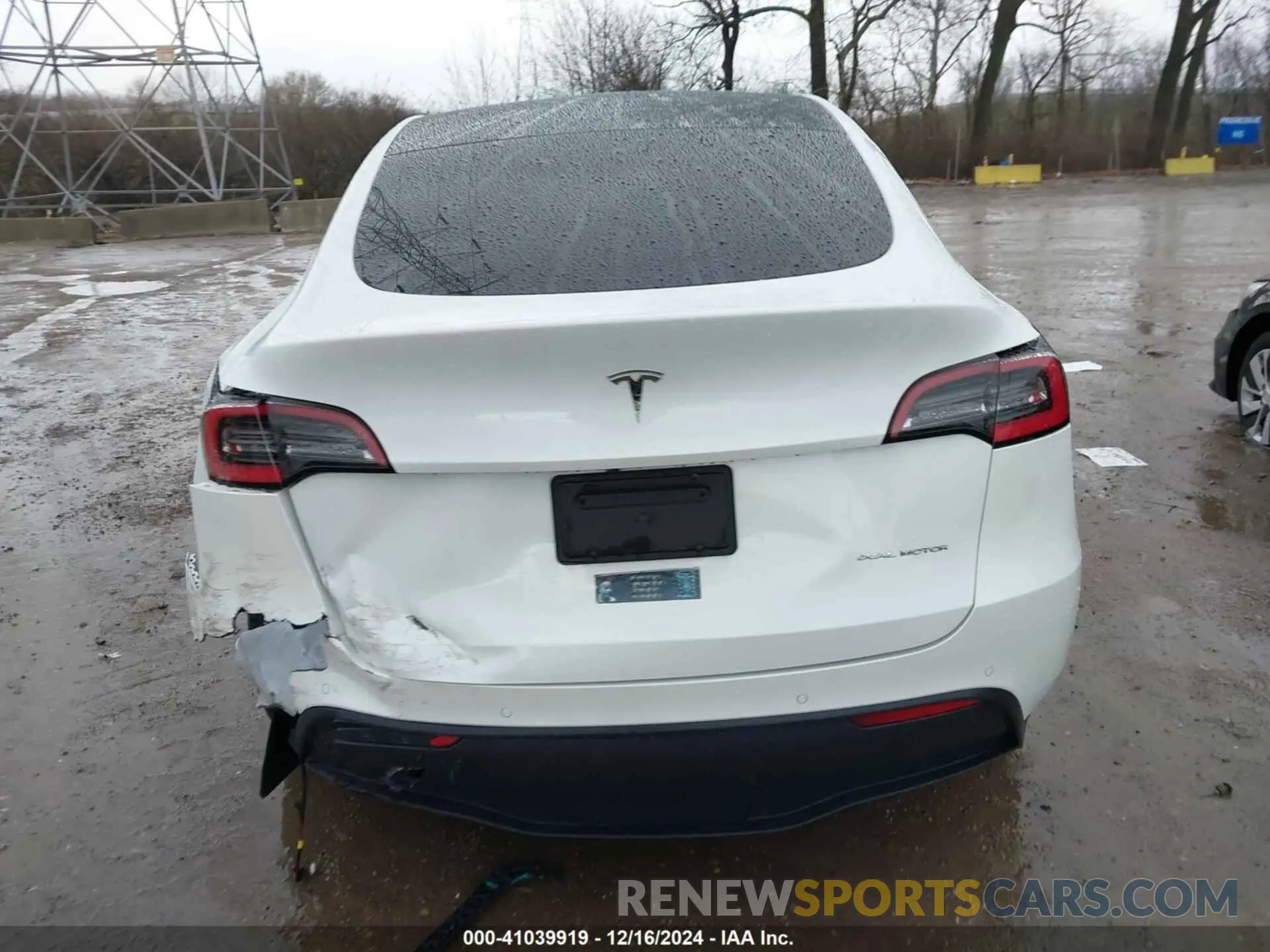 16 fotografías del automóvil dañado 5YJYGDEE1MF074948 TESLA MODEL Y 2021