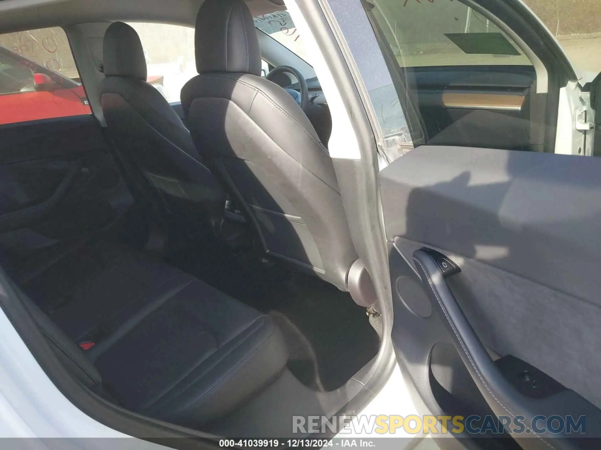 8 fotografías del automóvil dañado 5YJYGDEE1MF074948 TESLA MODEL Y 2021