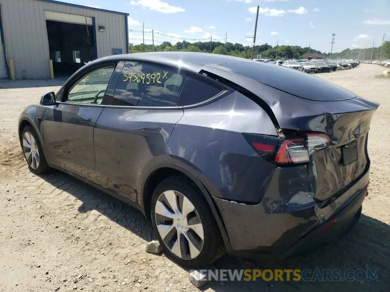 3 fotografías del automóvil dañado 5YJYGDEE1MF086727 TESLA MODEL Y 2021