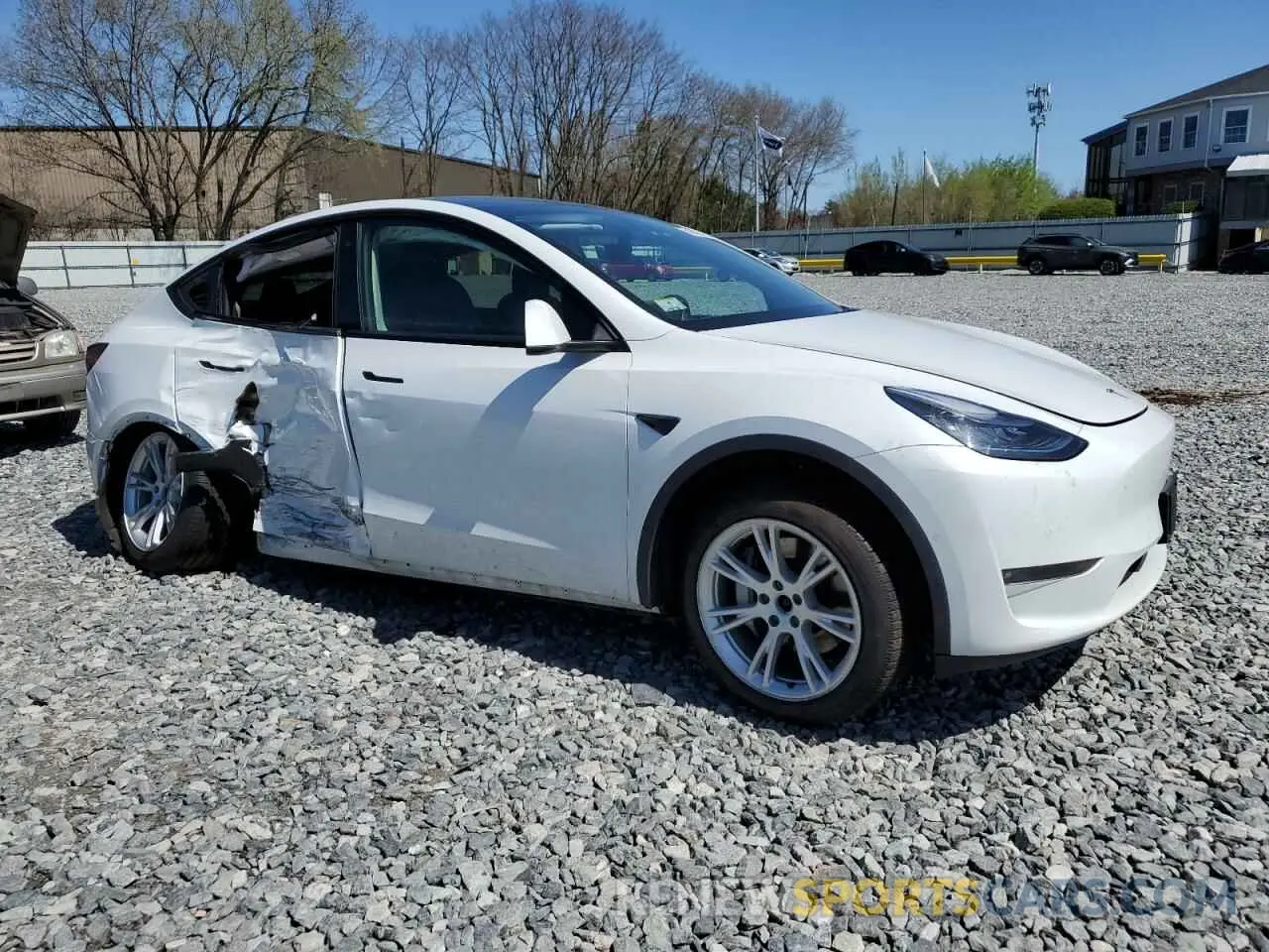 4 fotografías del automóvil dañado 5YJYGDEE1MF119872 TESLA MODEL Y 2021